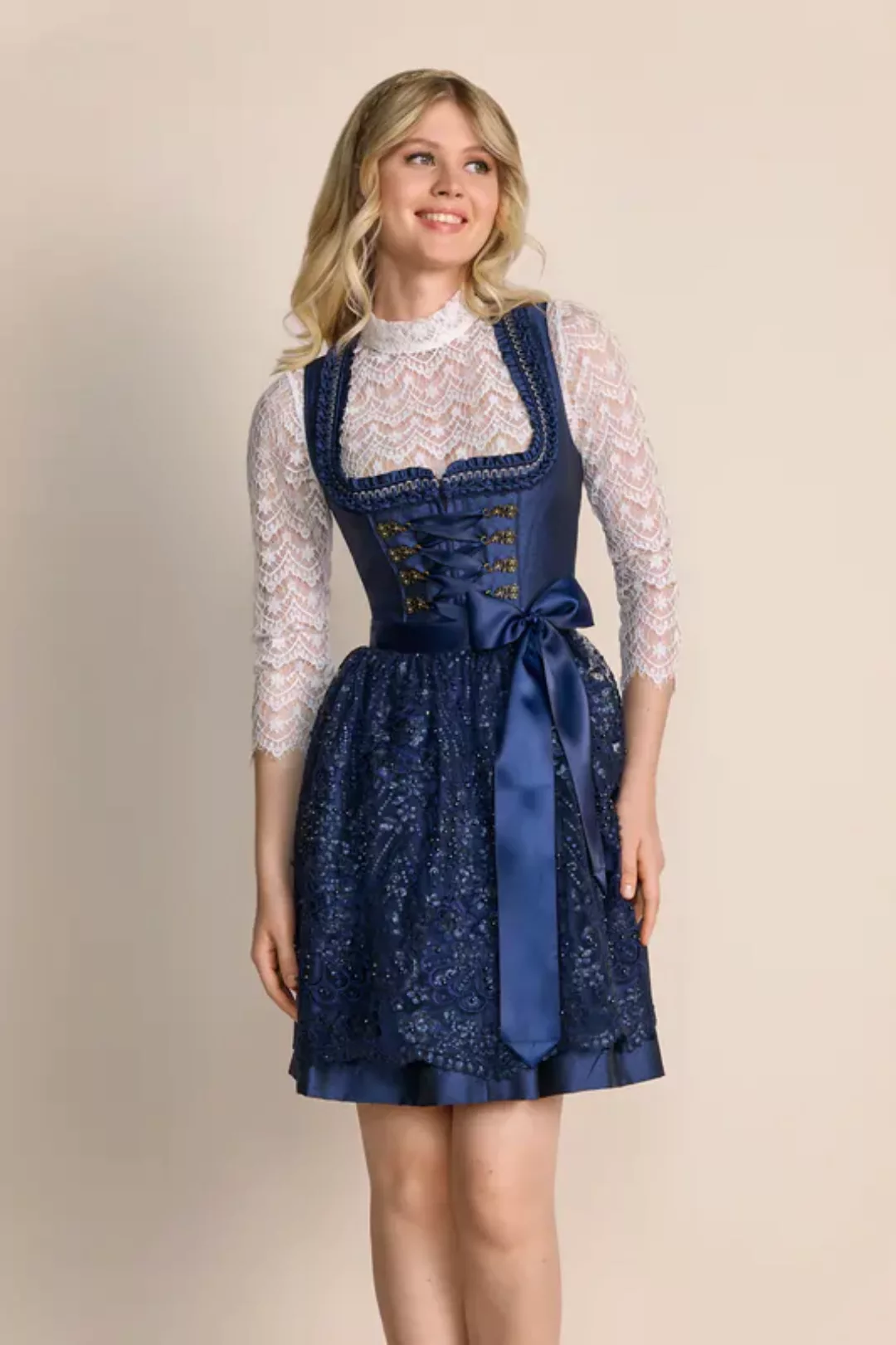 Dirndl Beata (50cm) günstig online kaufen