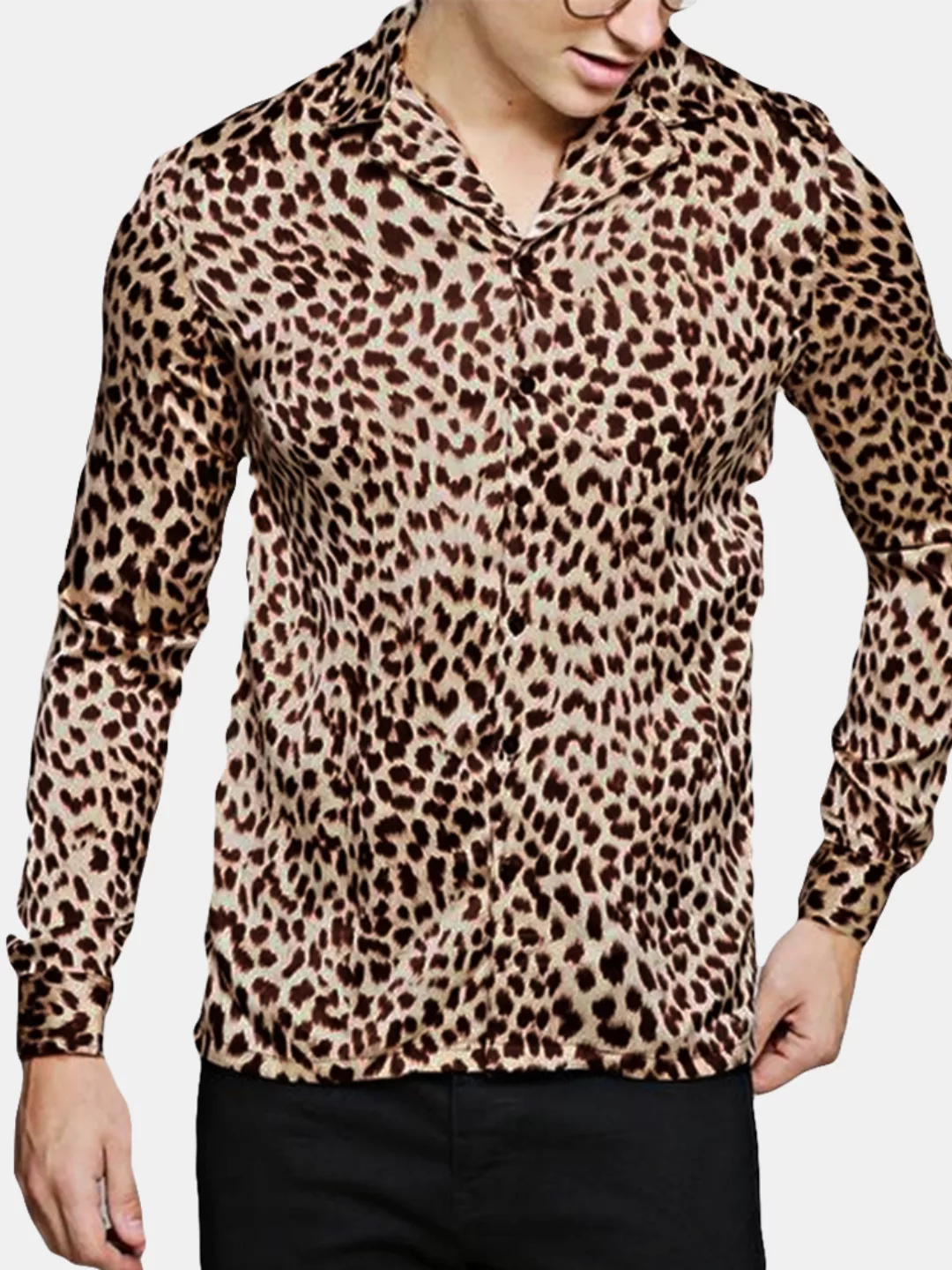 Lässiges Langarmhemd mit schmaler Passform und Leopardenmuster für Herren günstig online kaufen