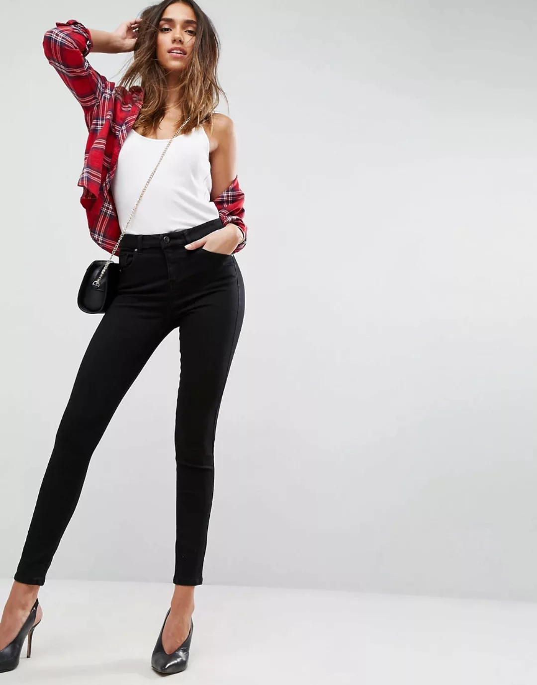 ASOS DESIGN – SCULPT ME – Hochwertige Jeans mit hoher Taille in reinem Schw günstig online kaufen