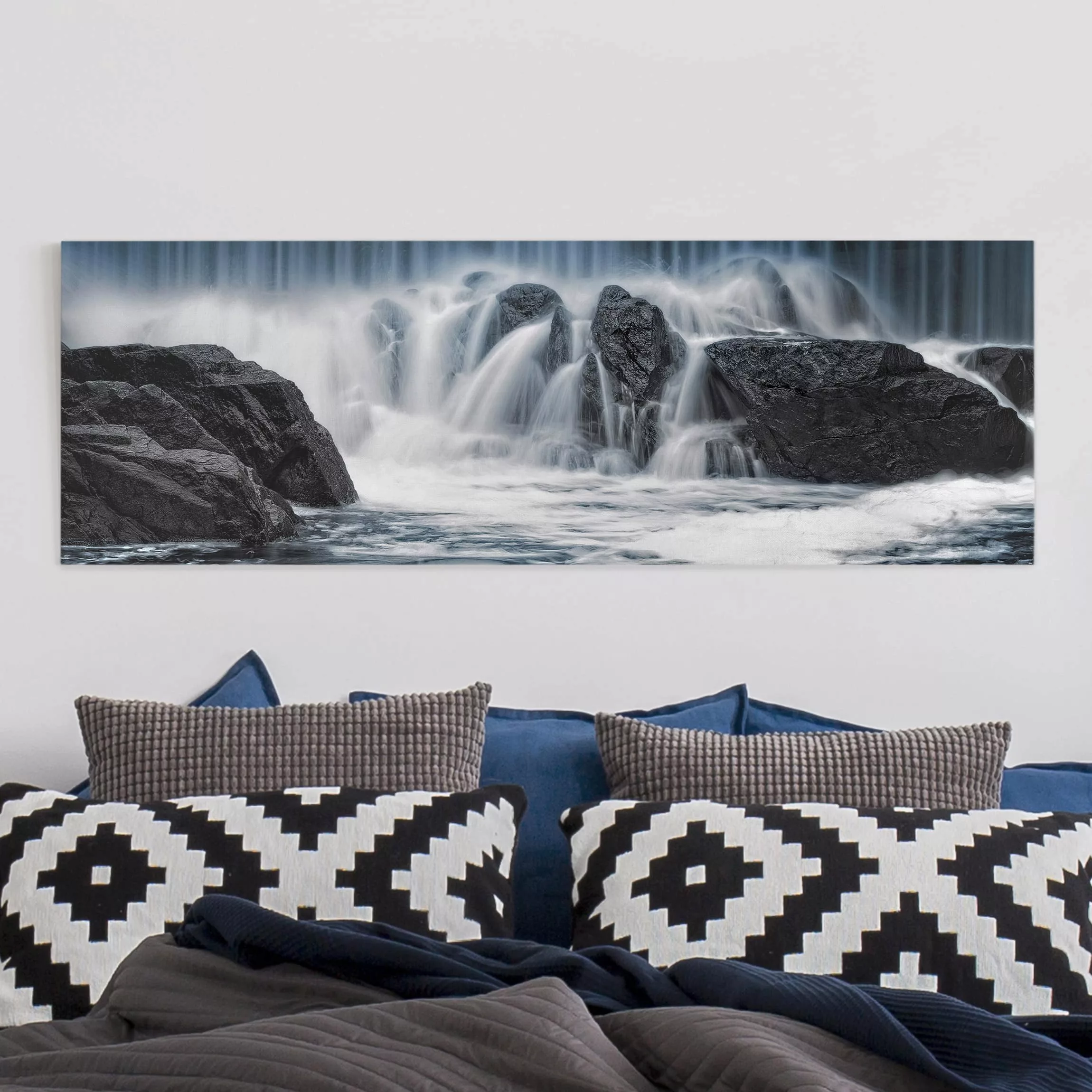 Leinwandbild Wasserfall - Panorama Wasserfall in Finnland günstig online kaufen