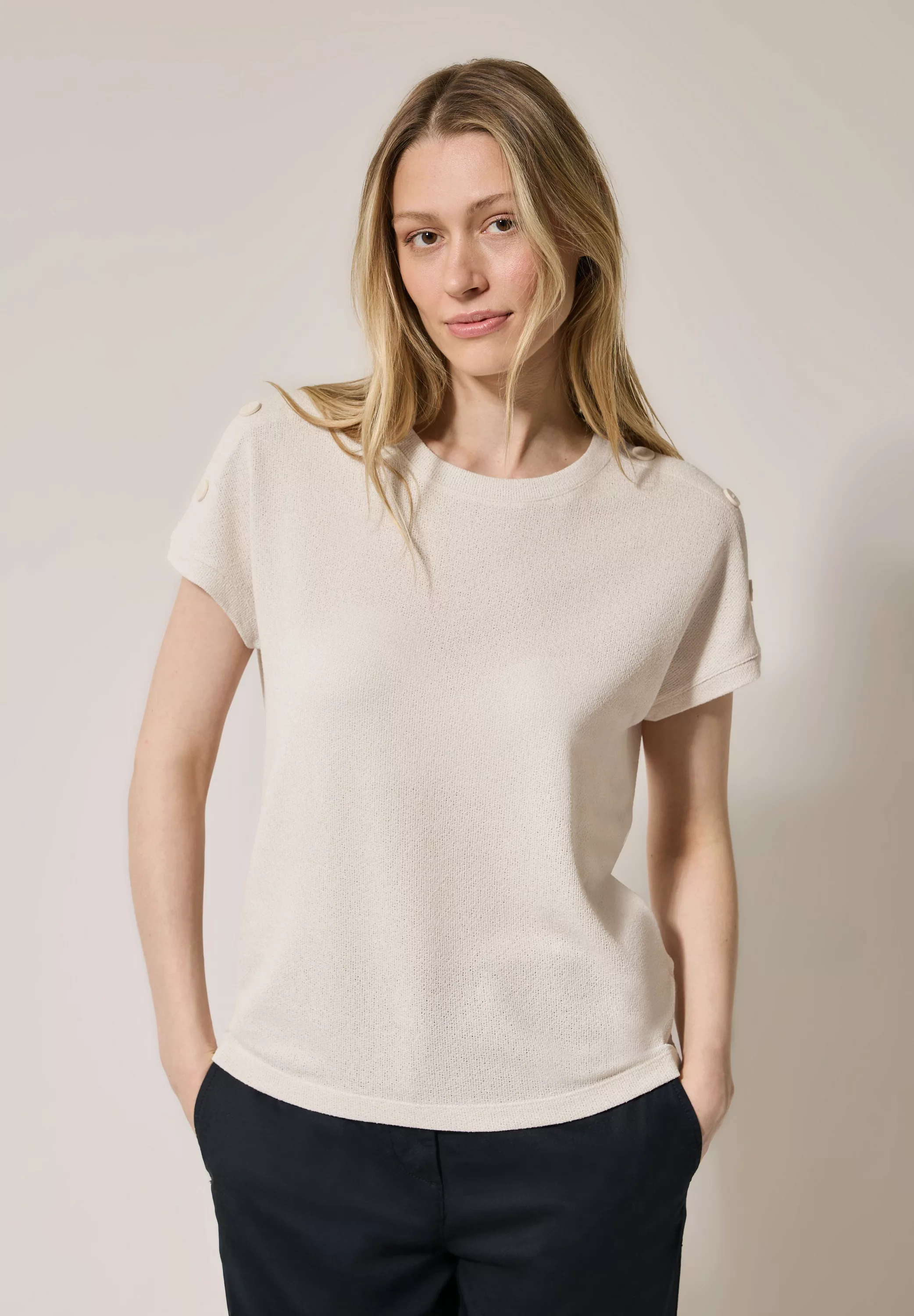 Cecil T-Shirt, in Struktur-Optik und mit Knopf-Details günstig online kaufen