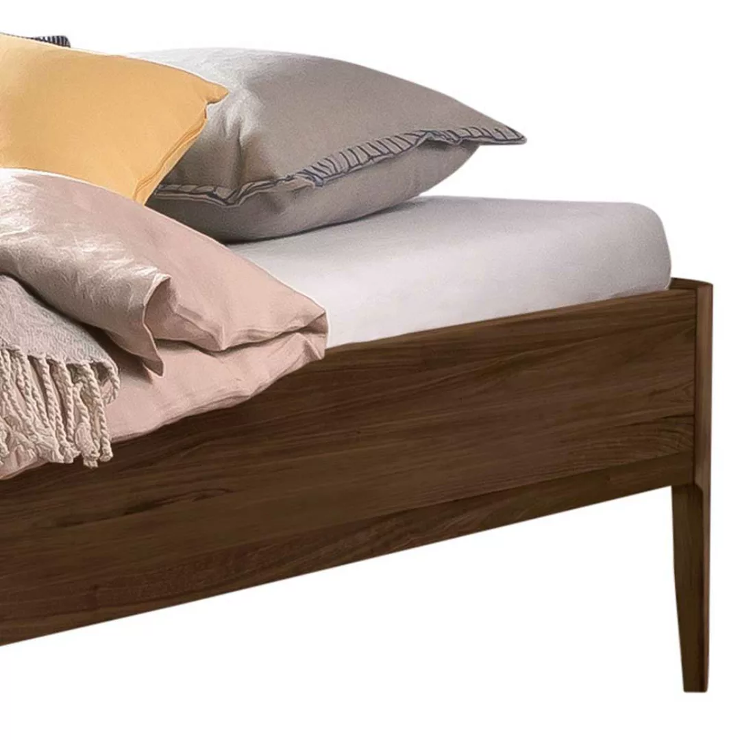Massivholz Bett ohne Kopfteil in Nussbaumfarben optional mit Konsole bestel günstig online kaufen