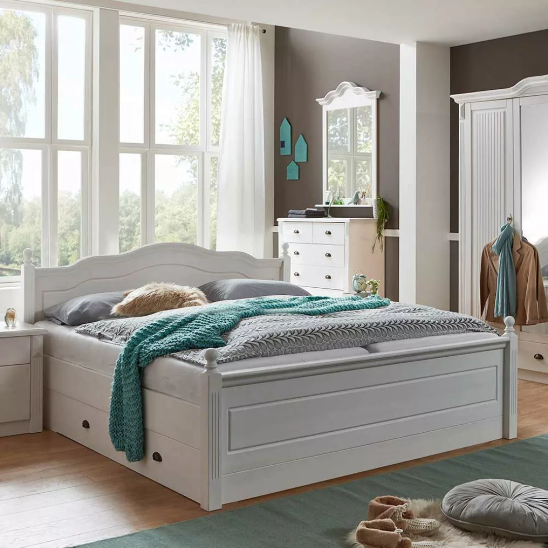 Landhaus Doppelbett in Weiß Kiefer massiv Schubladen günstig online kaufen
