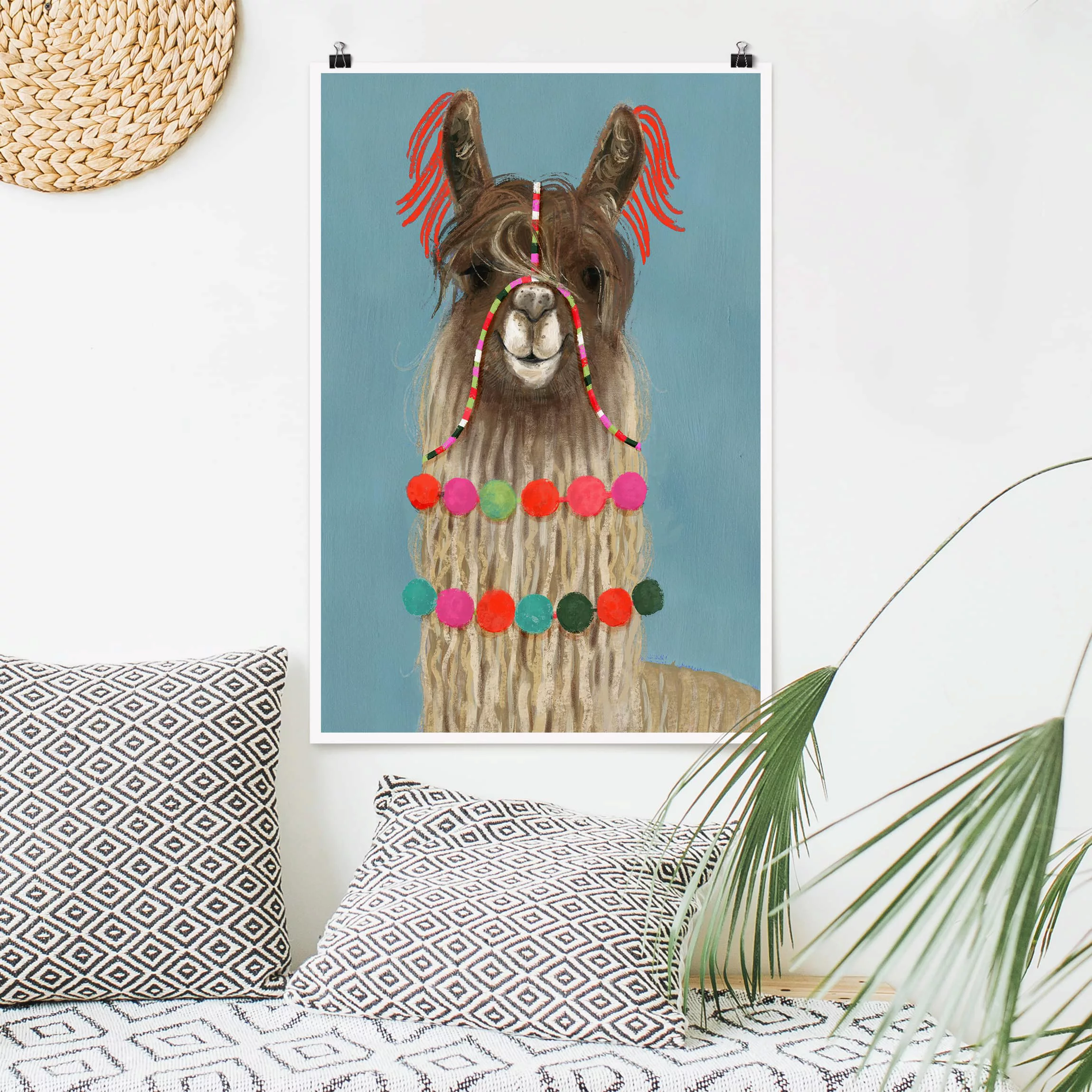 Poster Tiere - Hochformat Lama mit Schmuck I günstig online kaufen