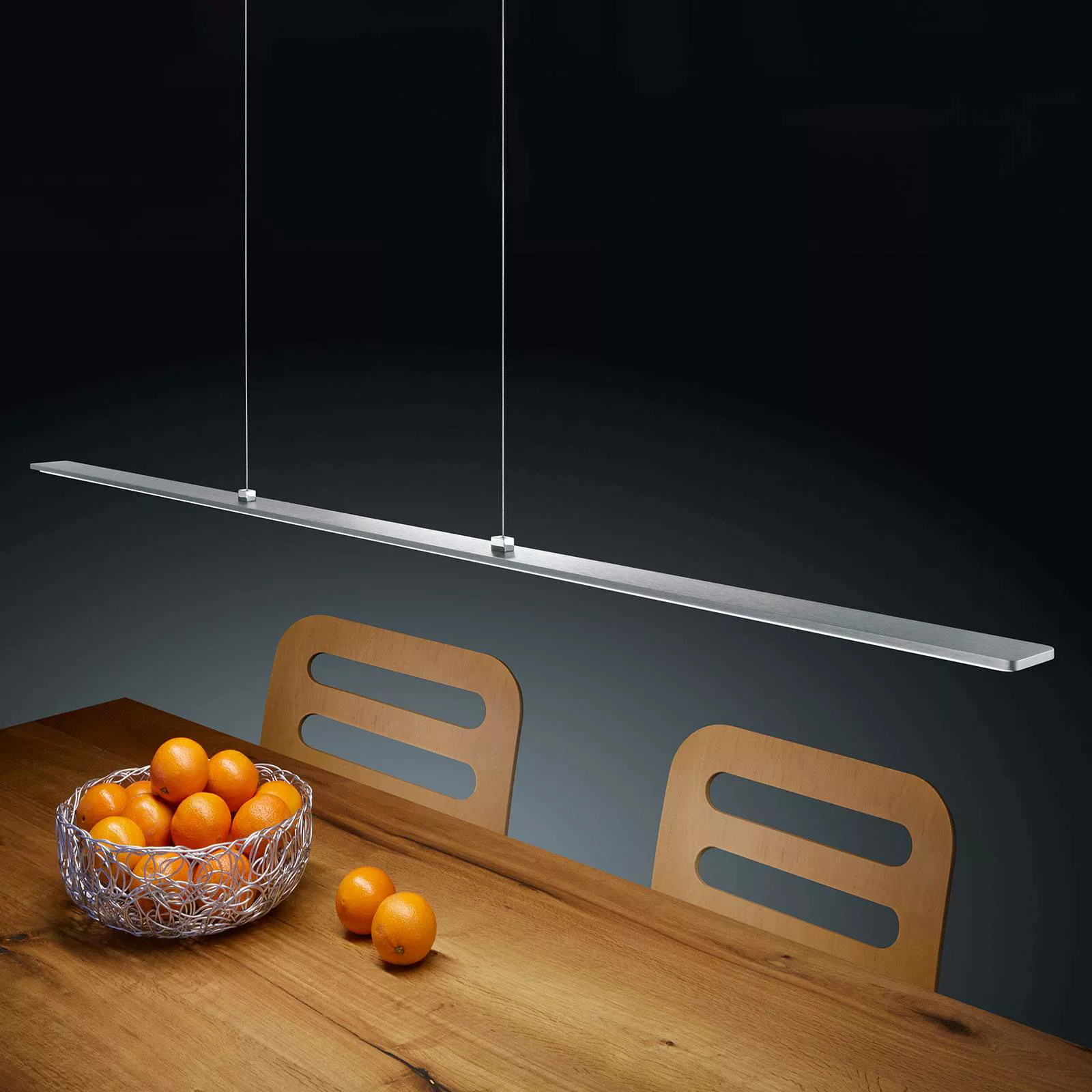 Helestra Loom LED-Spiegelleuchte schwarz 120 cm günstig online kaufen