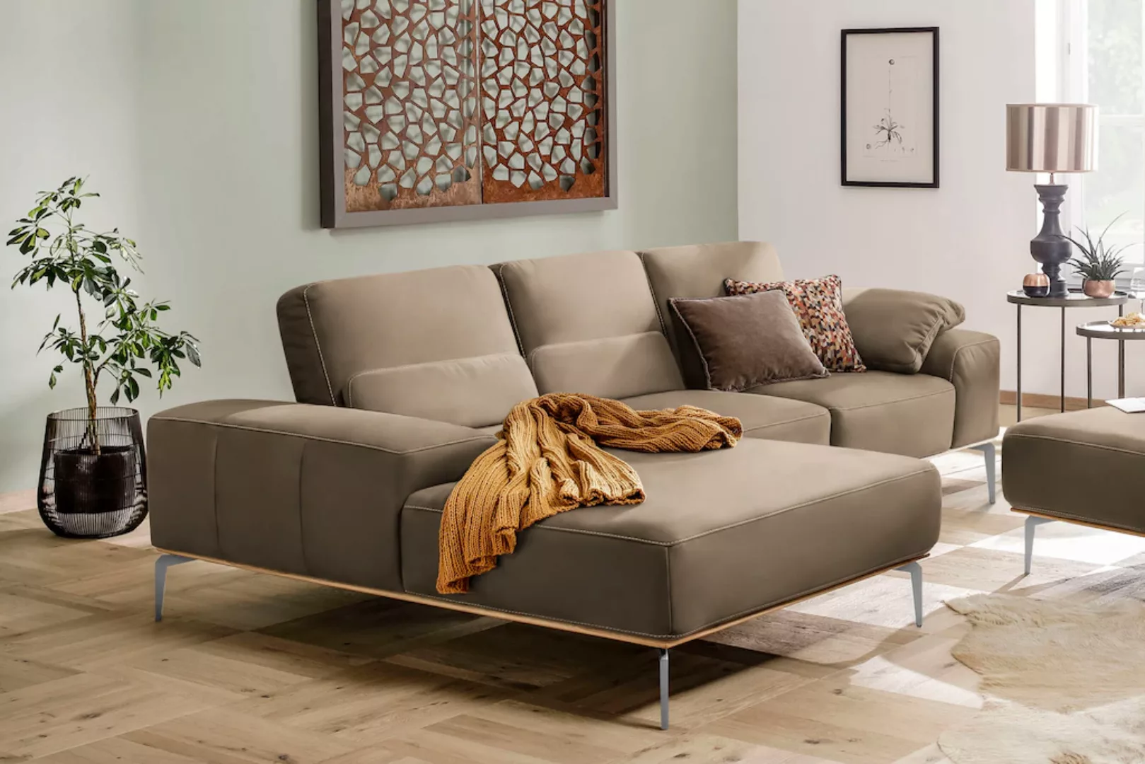 W.SCHILLIG Ecksofa run, mit elegantem Holzsockel, Füße in Chrom glänzend, B günstig online kaufen