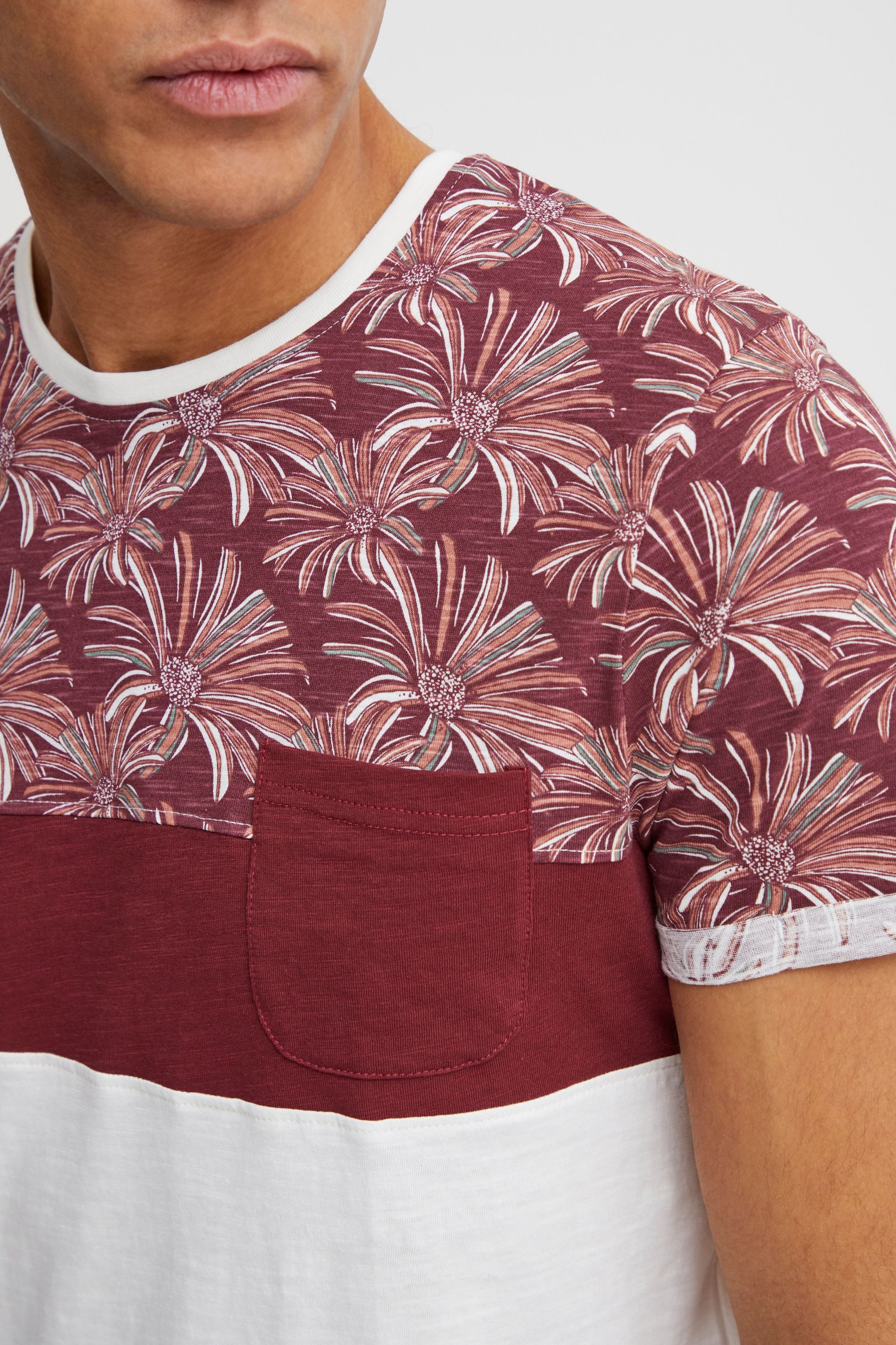 !Solid Rundhalsshirt SDFlorian Kurzarmshirt mit Bustttasche günstig online kaufen