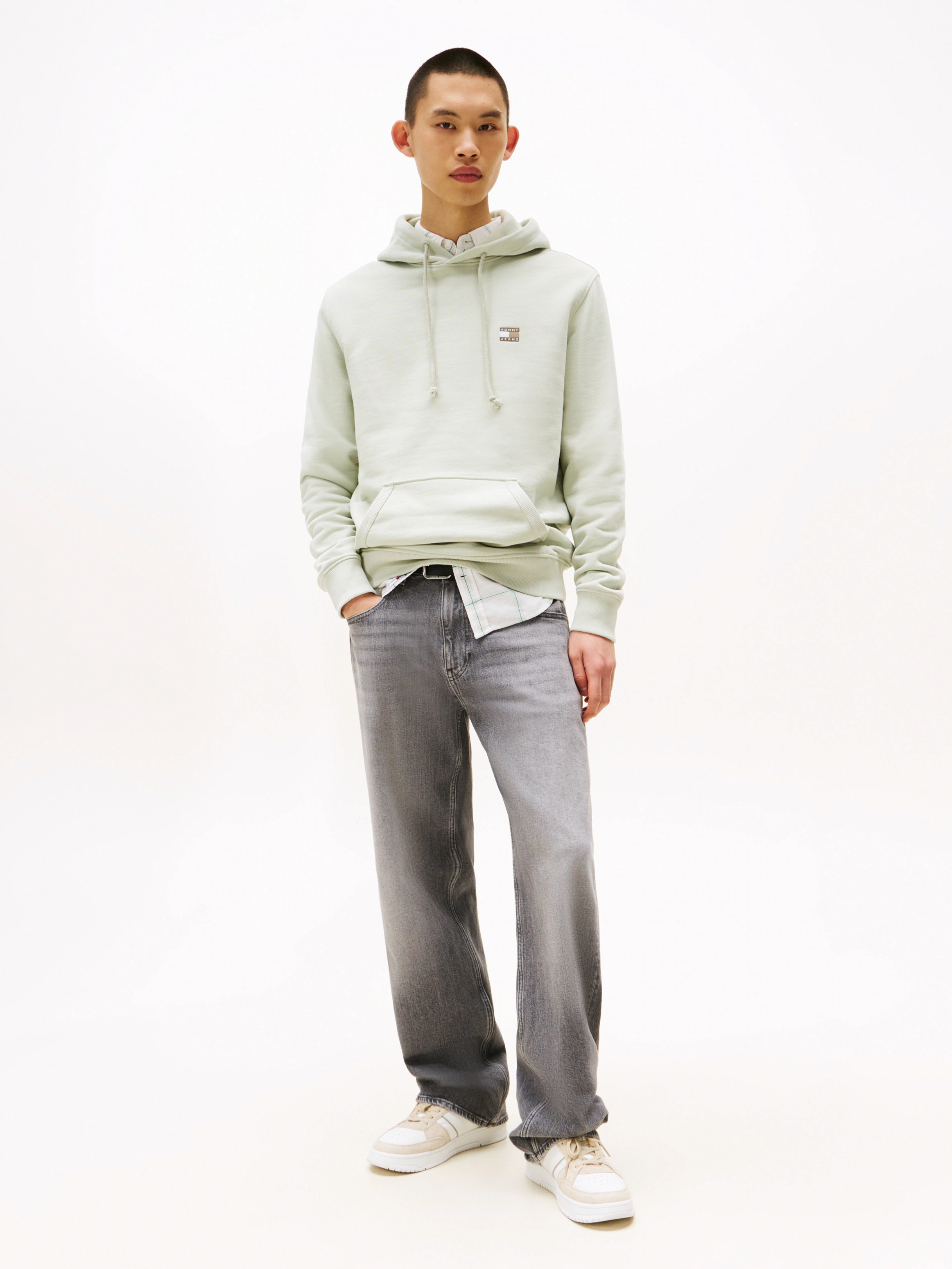 Tommy Jeans Hoodie "TJM REG BADGE HOODIE EXT", Mit Rundhalsausschnitt günstig online kaufen