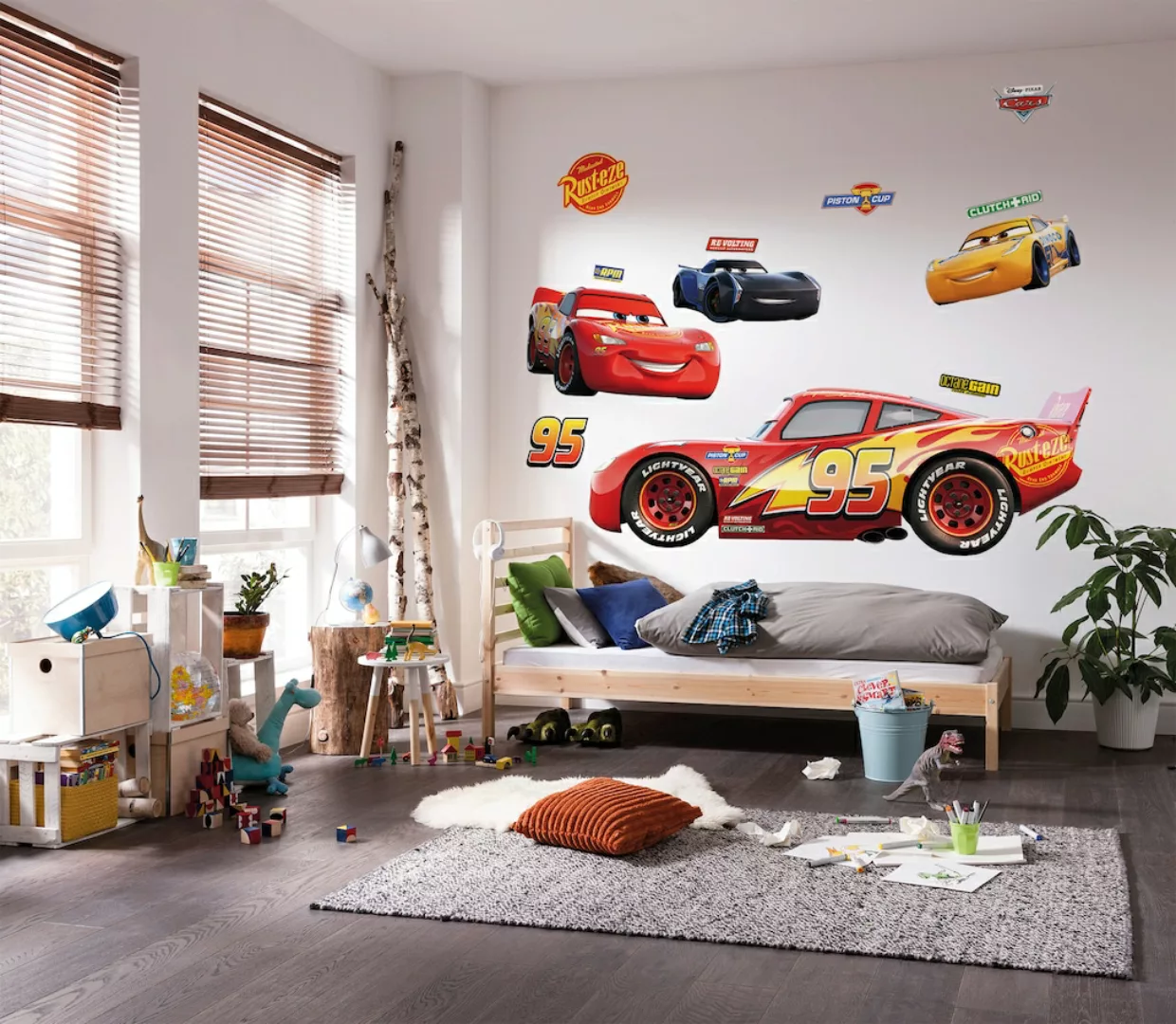 Disney Wandtattoo Cars Rot und Gelb 127 x 200 cm 612439 günstig online kaufen