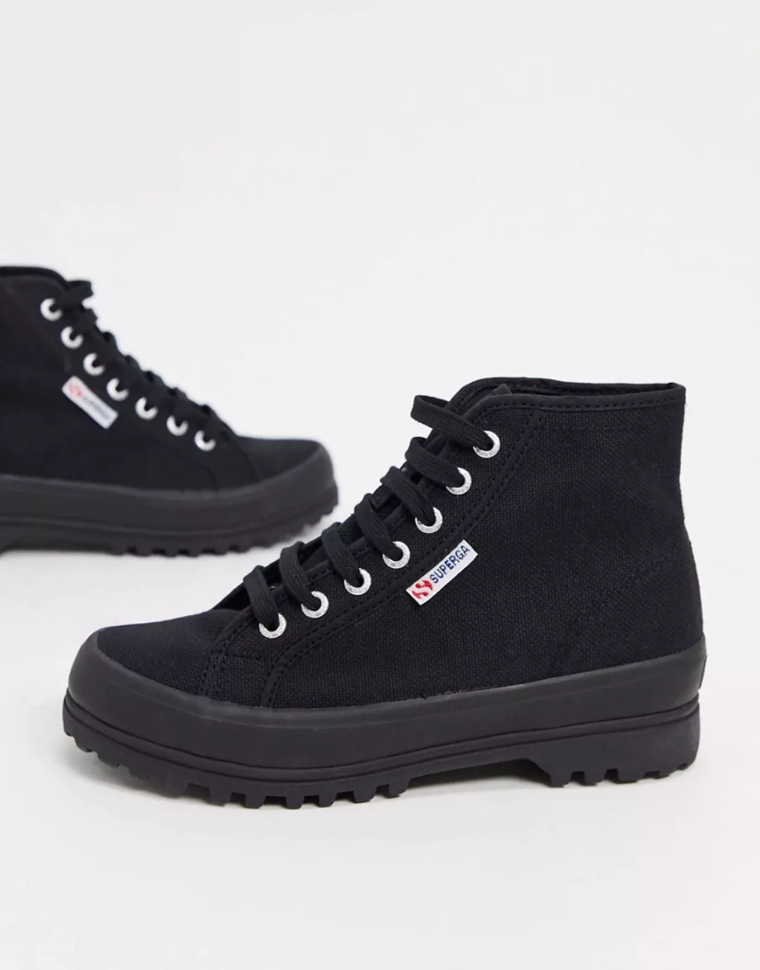 Superga – 2341 Cotu Alpina – Flache Ankle-Boots in Schwarz günstig online kaufen