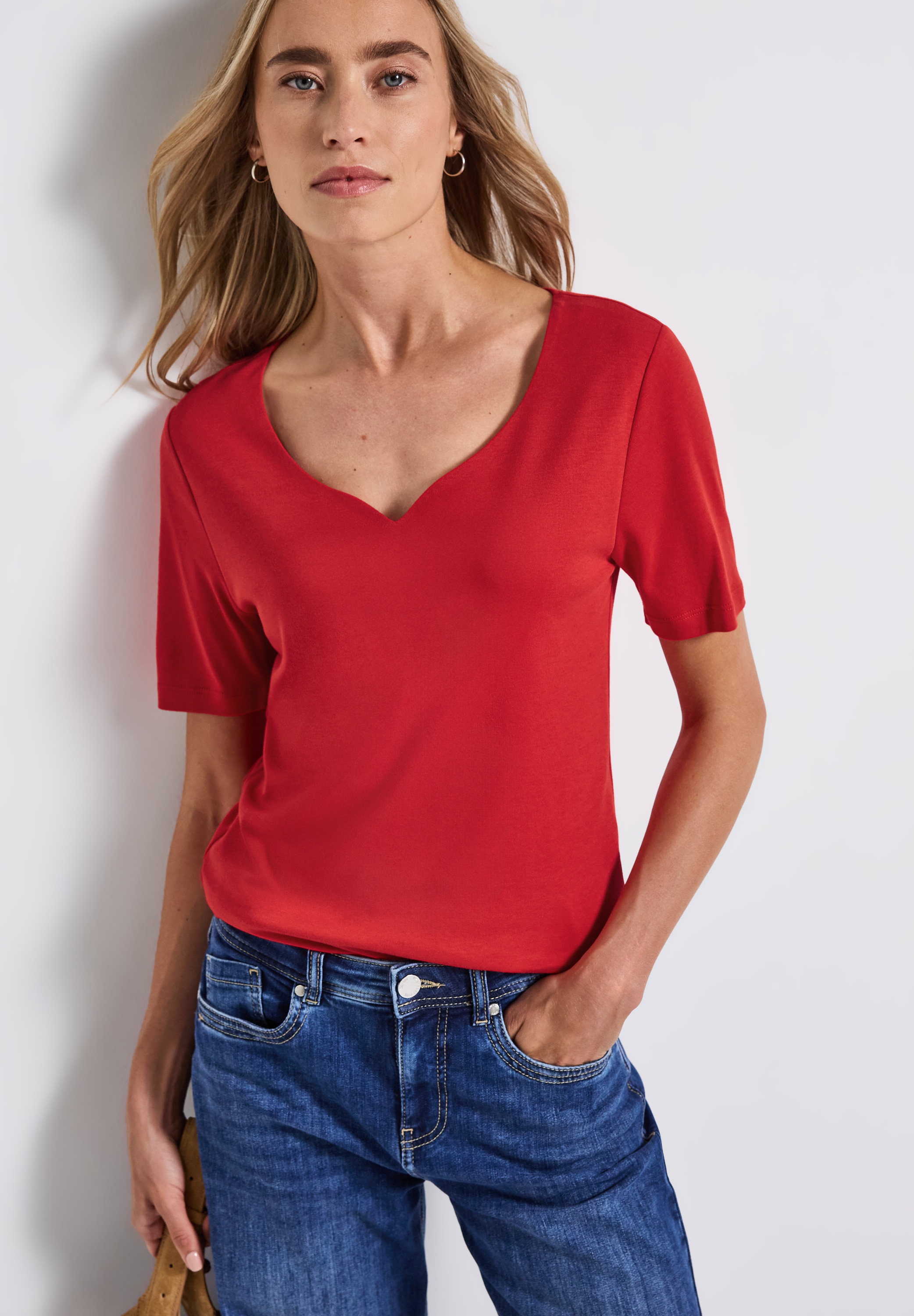 STREET ONE T-Shirt, mit Herzausschnitt, Sommershirt günstig online kaufen