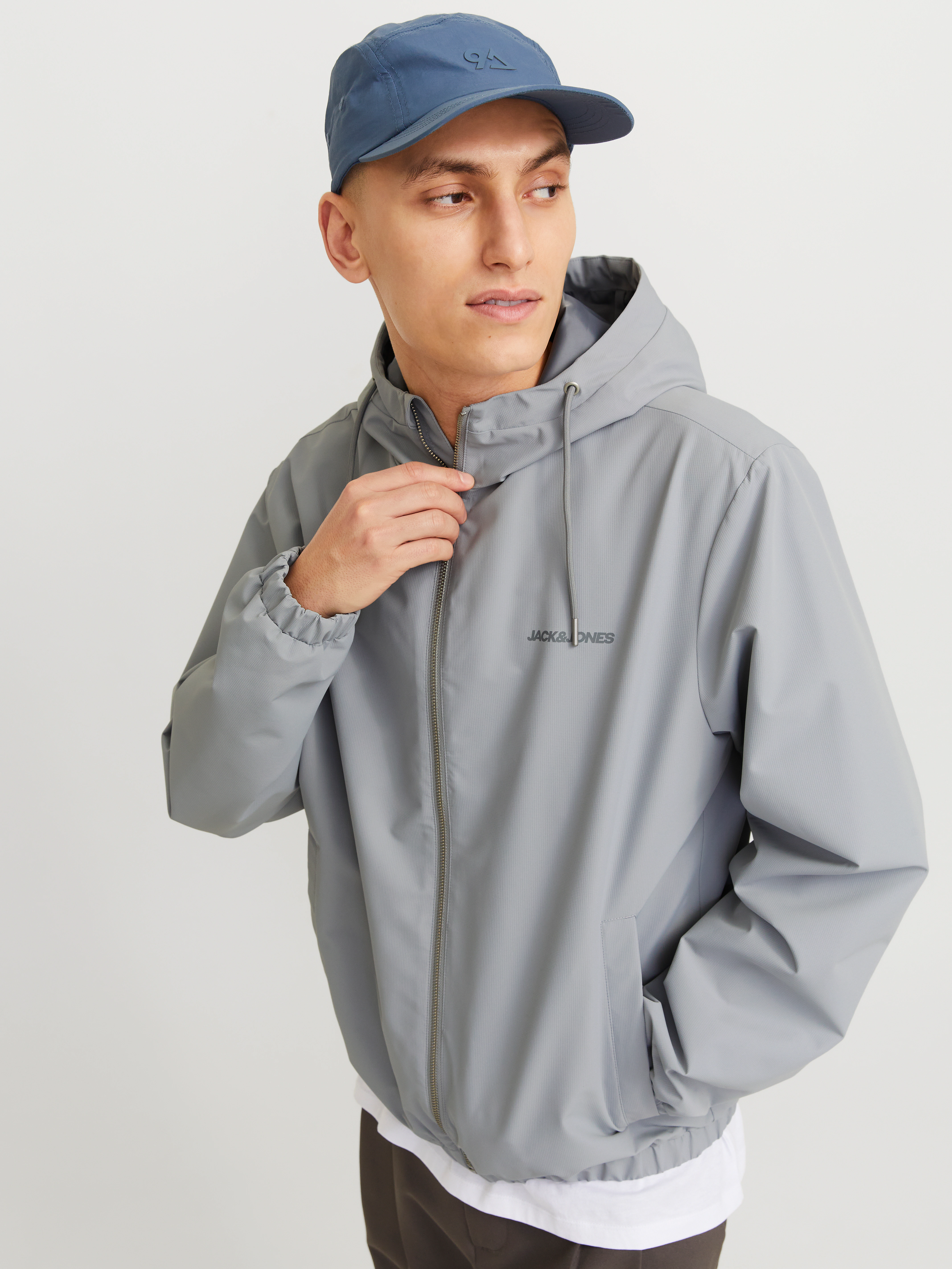 Jack & Jones Blouson "JJELEGACY LIGHT JACKET HOOD NOOS", mit Kapuze, mit Lo günstig online kaufen