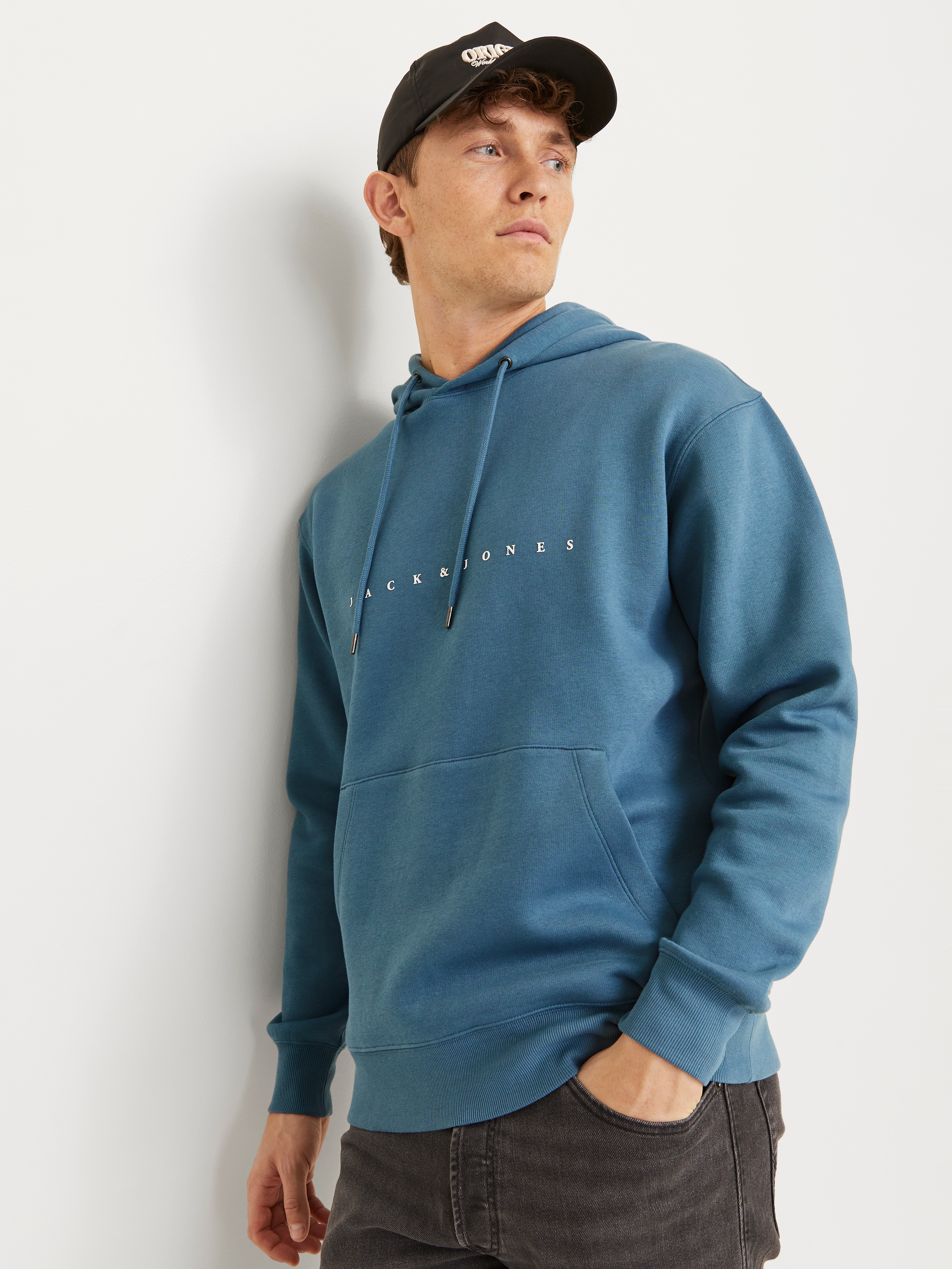 Jack & Jones Kapuzensweatshirt "JJESTAR JJ SWEAT HOOD NOOS", mit Logo Print günstig online kaufen