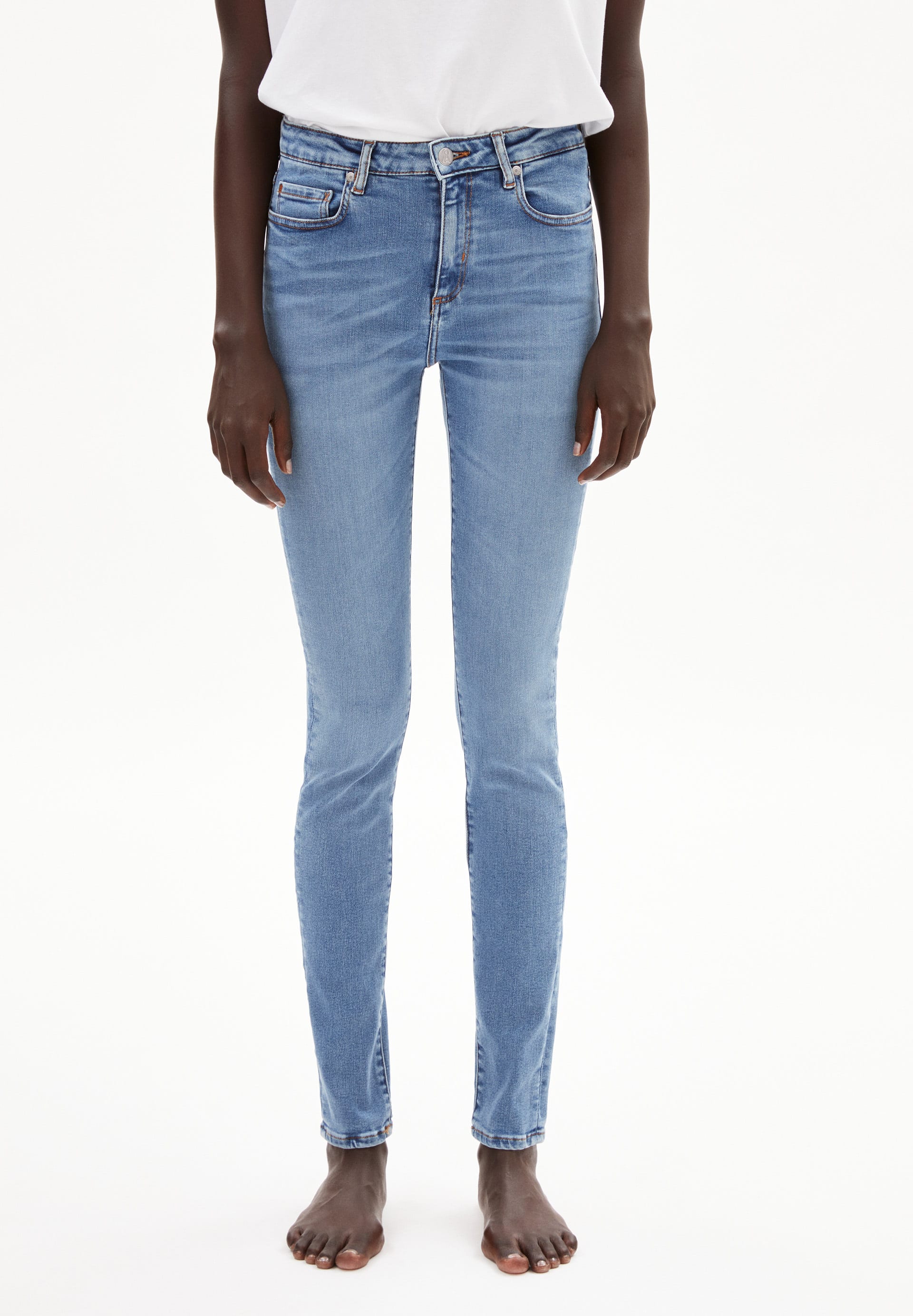 Jeans TILLAA X STRETCH in sky blue von ARMEDANGELS günstig online kaufen