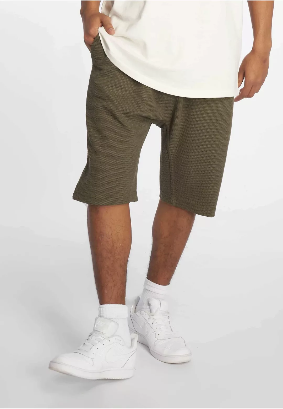 DEF Shorts günstig online kaufen