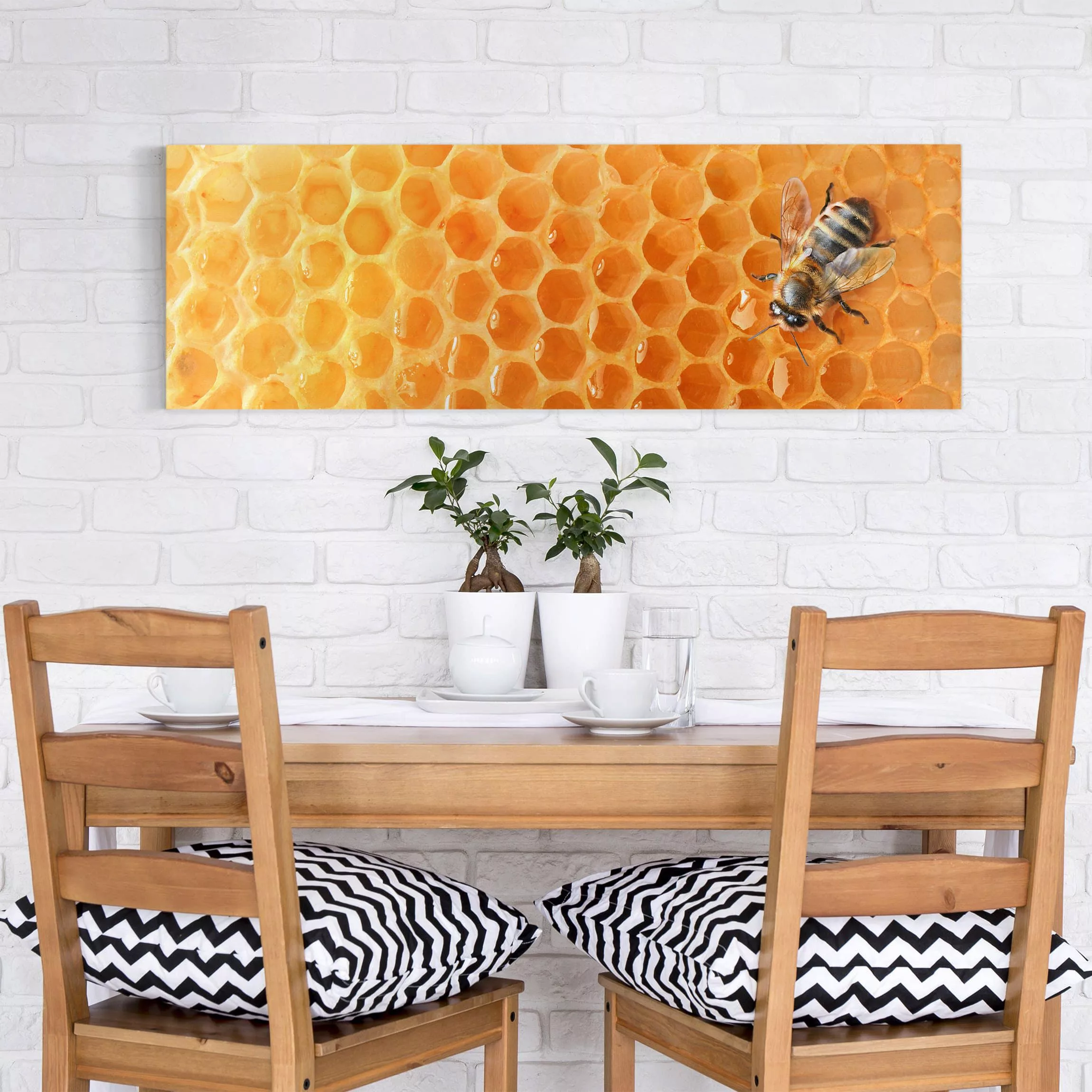 Leinwandbild Tiere - Panorama Honey Bee günstig online kaufen