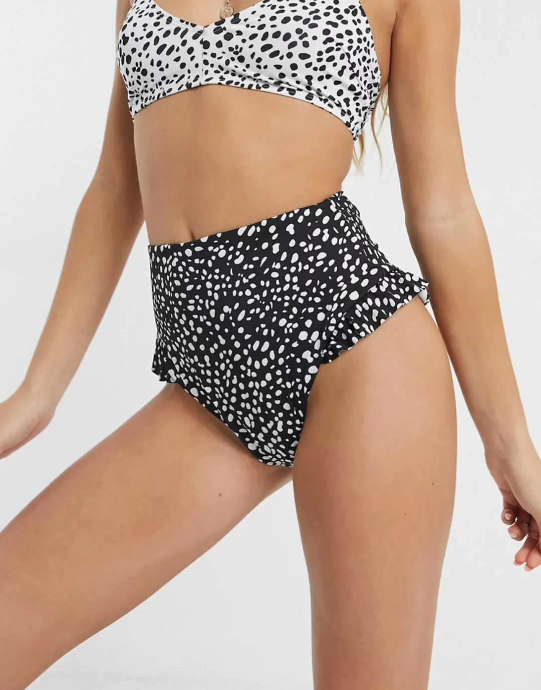 ASOS DESIGN – Mix & Match – Bikinihose aus recyceltem Material mit hohem Bu günstig online kaufen