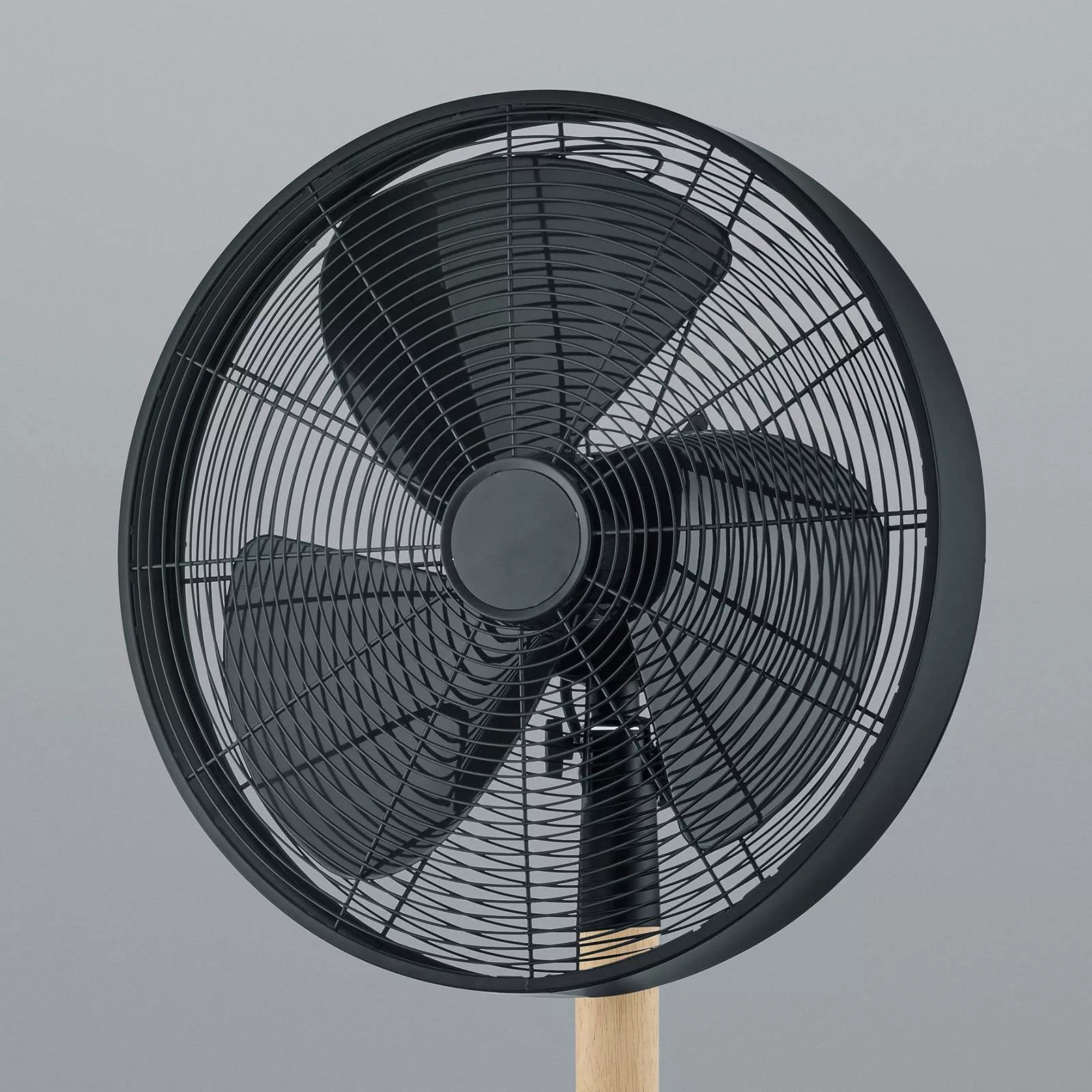 Tischventilator Viking, schwarz mit Holzelement günstig online kaufen