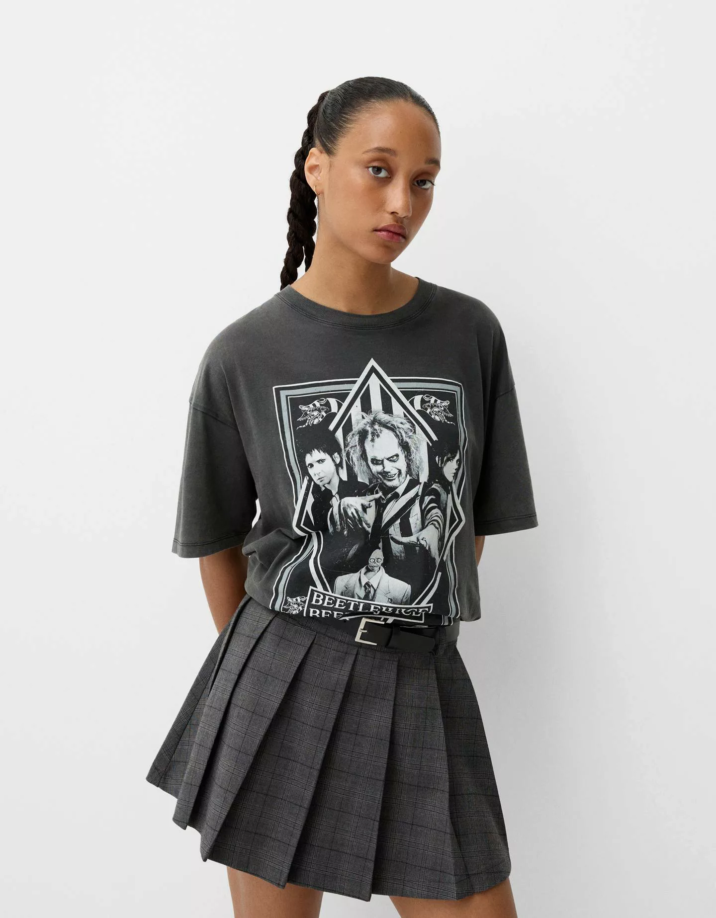 Bershka T-Shirt Beershka X Beetlejuice Mit Print Damen M Grau günstig online kaufen