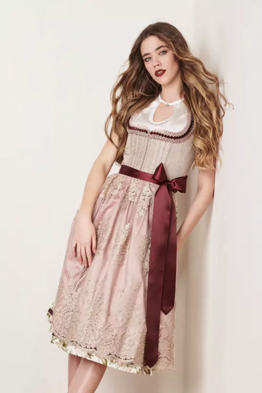 Dirndl Paulina (70cm) günstig online kaufen