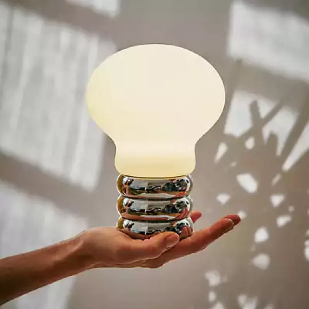 Ingo Maurer B.Bulb LED-Tischleuchte mit Akku günstig online kaufen