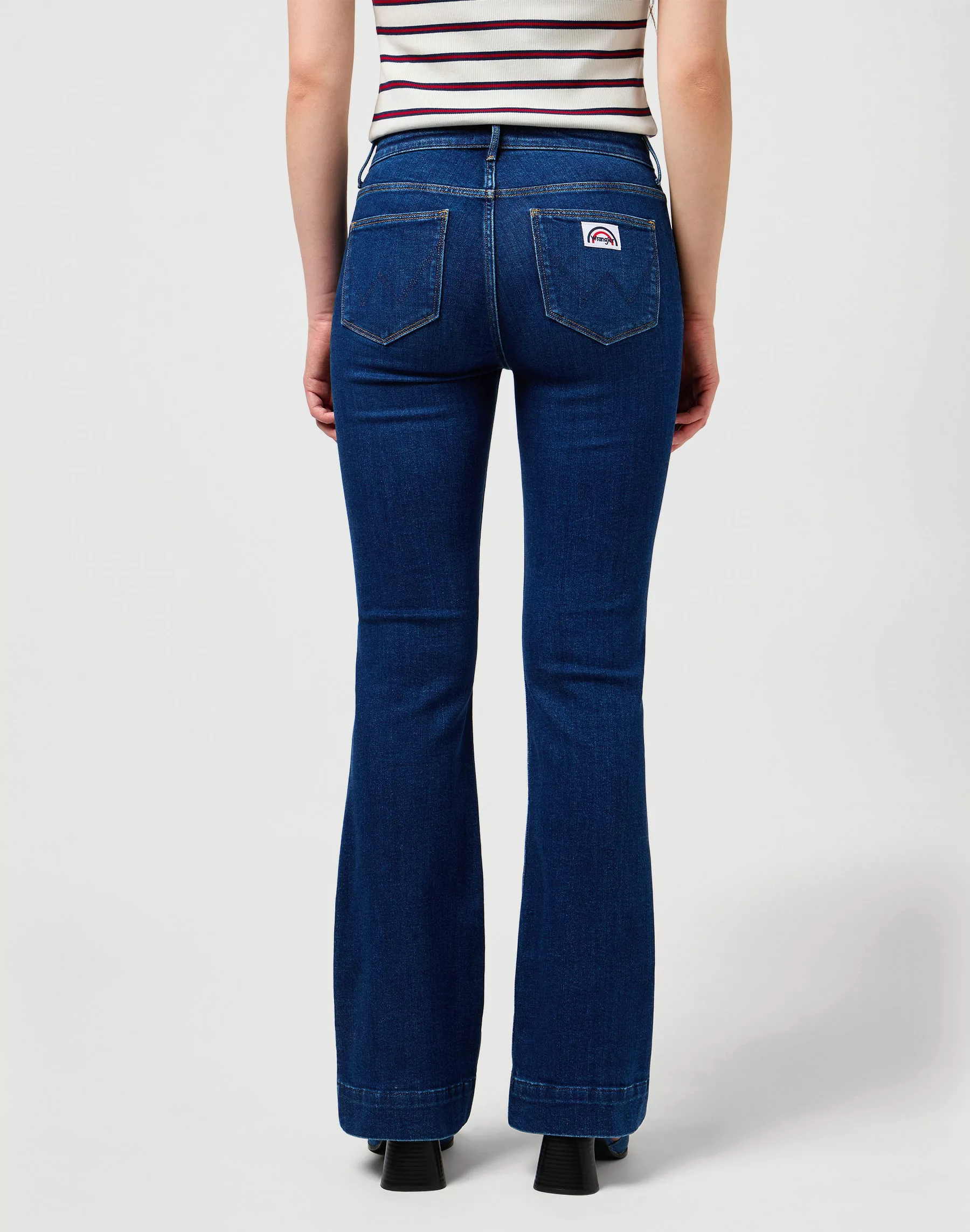 Wrangler Bootcut-Jeans "Flare", im Retro-Design mit ausgestelltem Bein günstig online kaufen