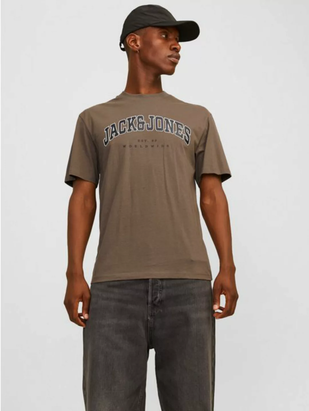 Jack & Jones Rundhalsshirt JJECALEB VARSITY TEE SS O-NECK NOOS günstig online kaufen