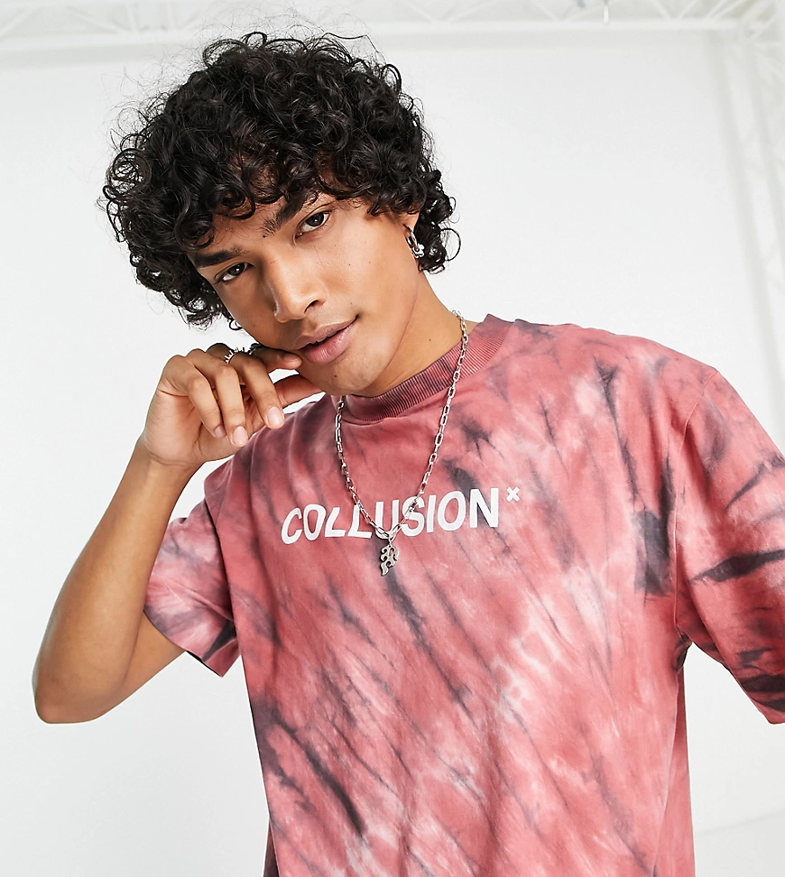 COLLUSION – T-Shirt in Rot mit Logoprint und Batikmuster günstig online kaufen