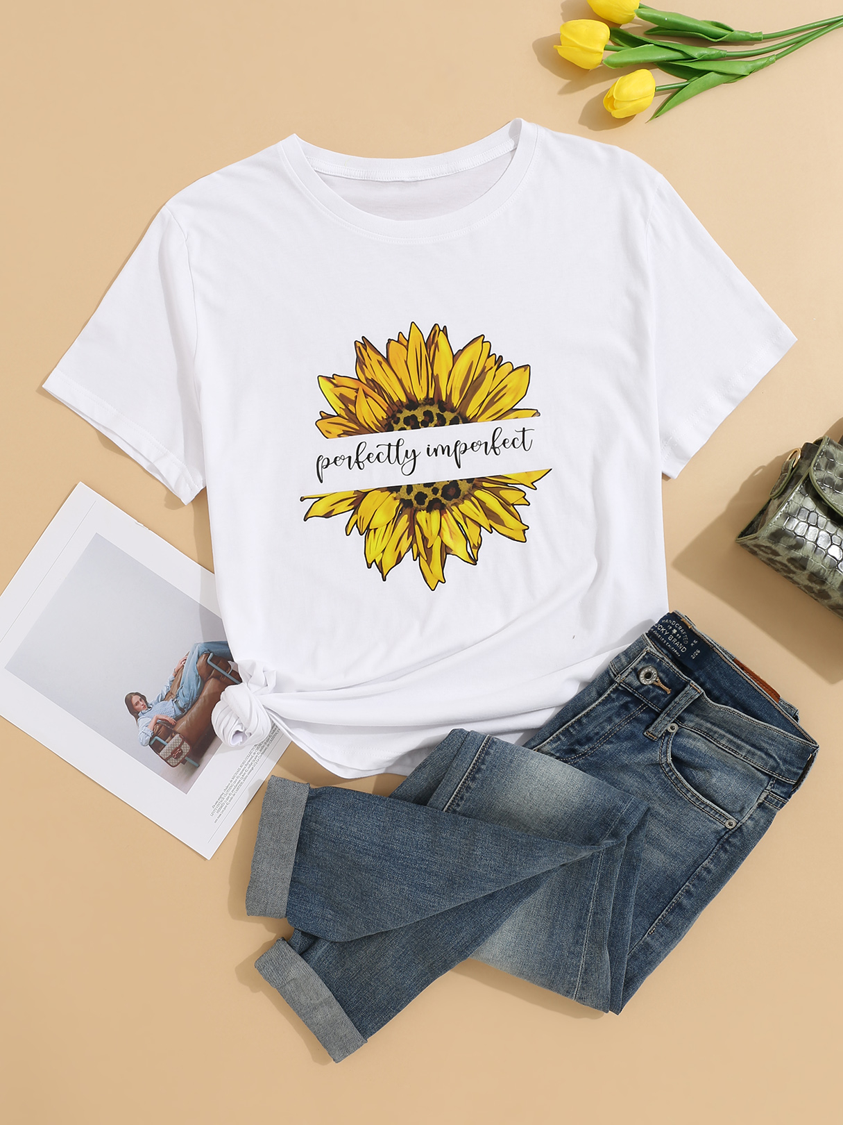Plus Size Rundhalsausschnitt Buchstabe Blumendruck Kurzarm T-Shirt günstig online kaufen