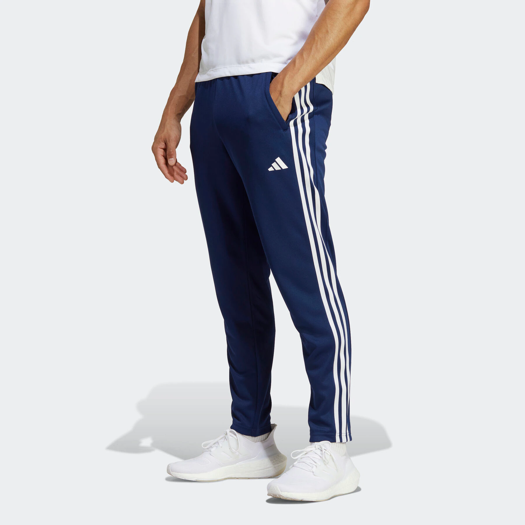 adidas Performance Sporthose "TR-ES BASE 3PT", (1 tlg.), atmungsaktive Trai günstig online kaufen