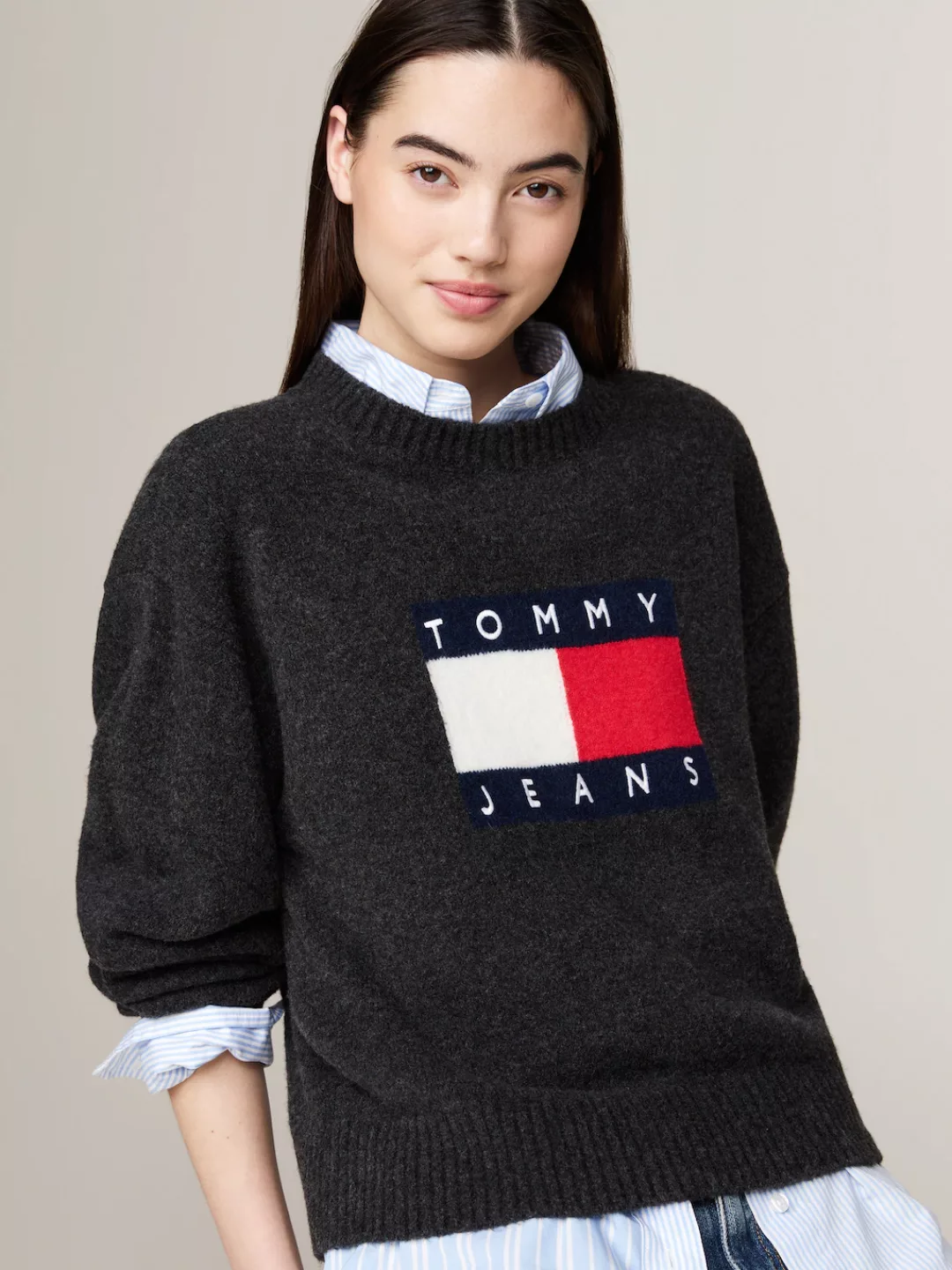 Tommy Jeans Curve Strickpullover "TJW MELANGE FLAG SWEATER EXT", in Großen günstig online kaufen