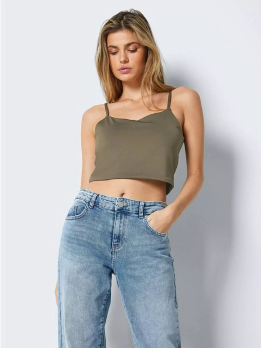 Noisy may Shirttop Einfarbiges Crop Top mit Spaghettiträgern NMTERESA 5675 günstig online kaufen