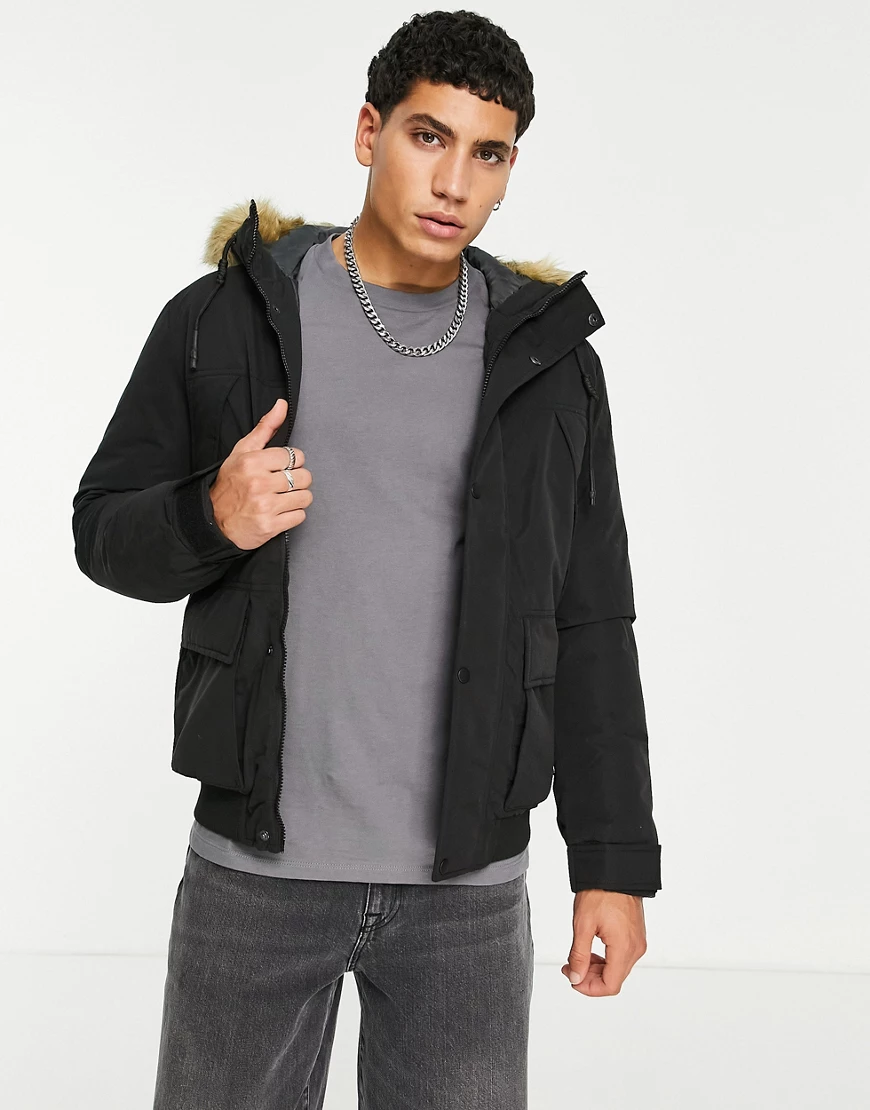 Jack & Jones Originals – Kurzer Parka in Schwarz mit Kapuze mit Kunstpelzbe günstig online kaufen