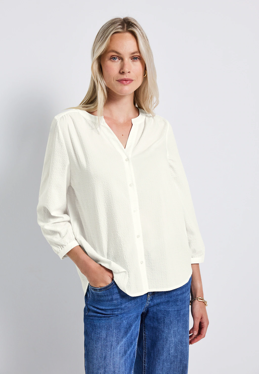 STREET ONE Langarmbluse, mit gestreiftem Seersucker-Look günstig online kaufen