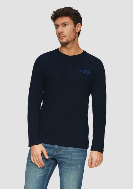 s.Oliver Langarmshirt Henley-Shirt mit Flammgarnstruktur und Stickerei Stic günstig online kaufen