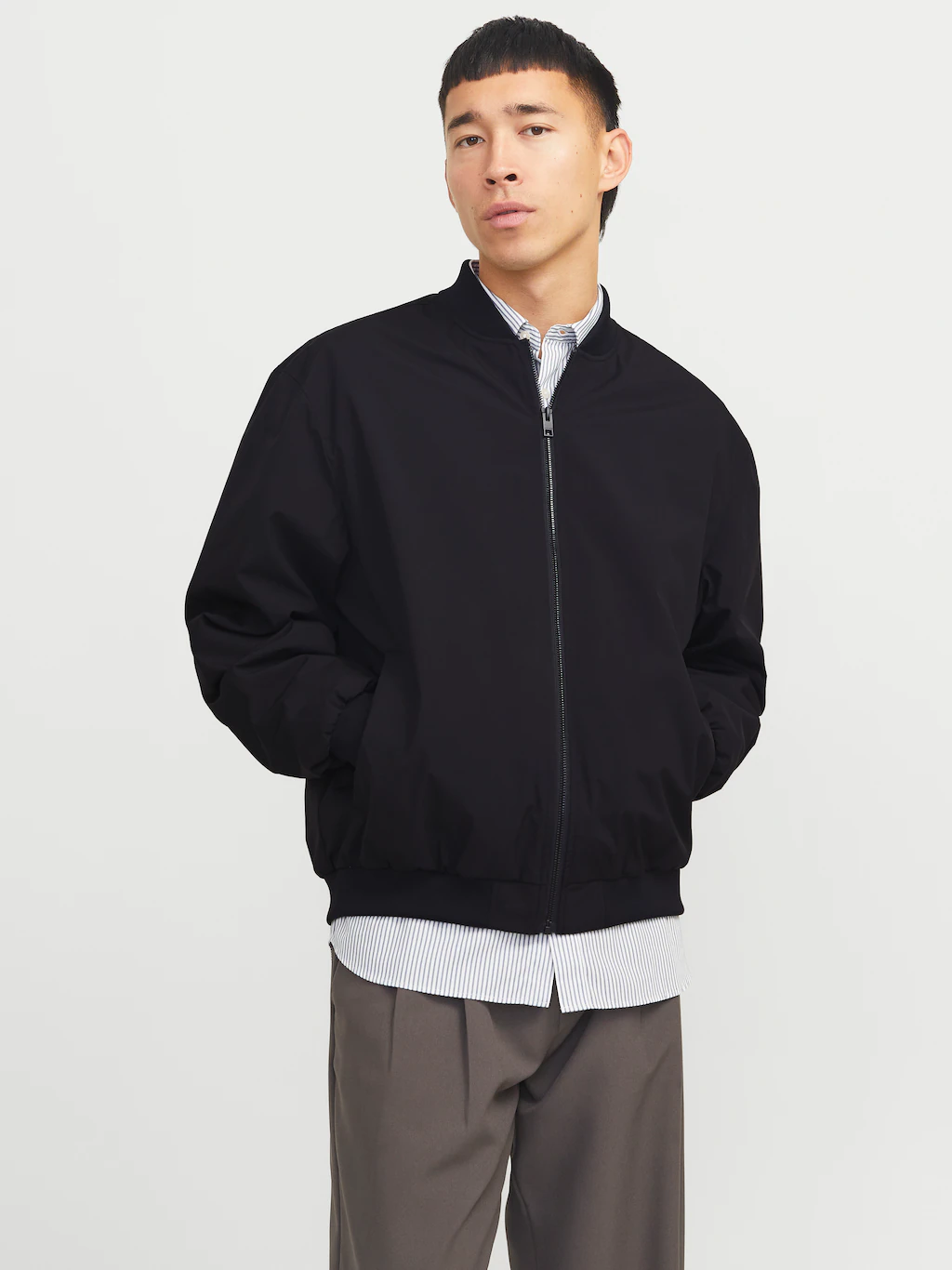 Jack & Jones Bomberjacke "JJECHARGE BOMBER JACKET NOOS", ohne Kapuze, mit R günstig online kaufen