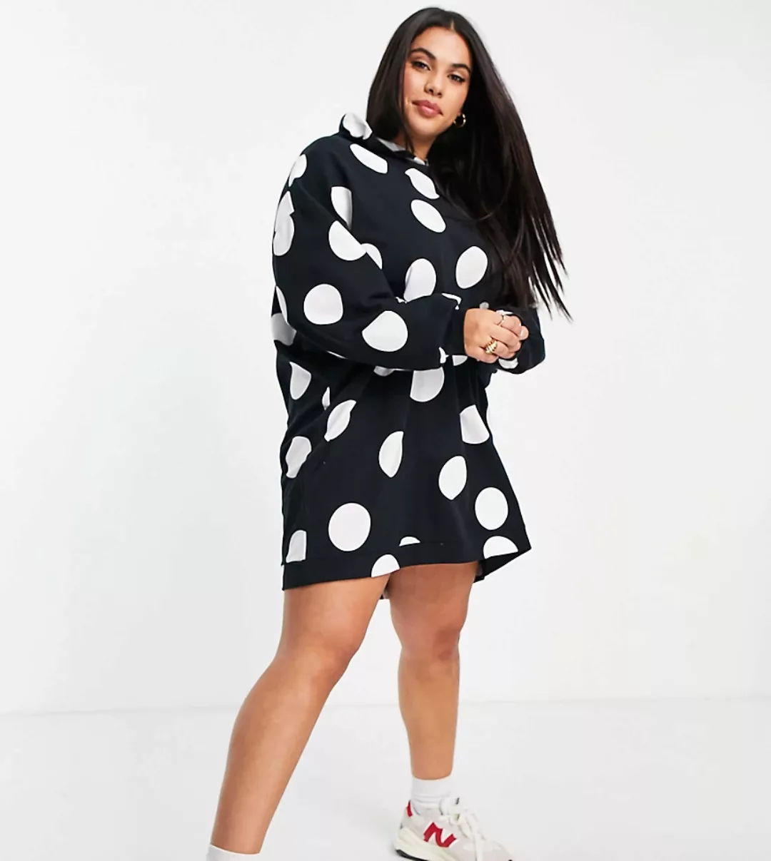 ASOS DESIGN Curve – Kurzes Sweatshirt-Kleid in Schwarz und Weiß mit Kapuze günstig online kaufen