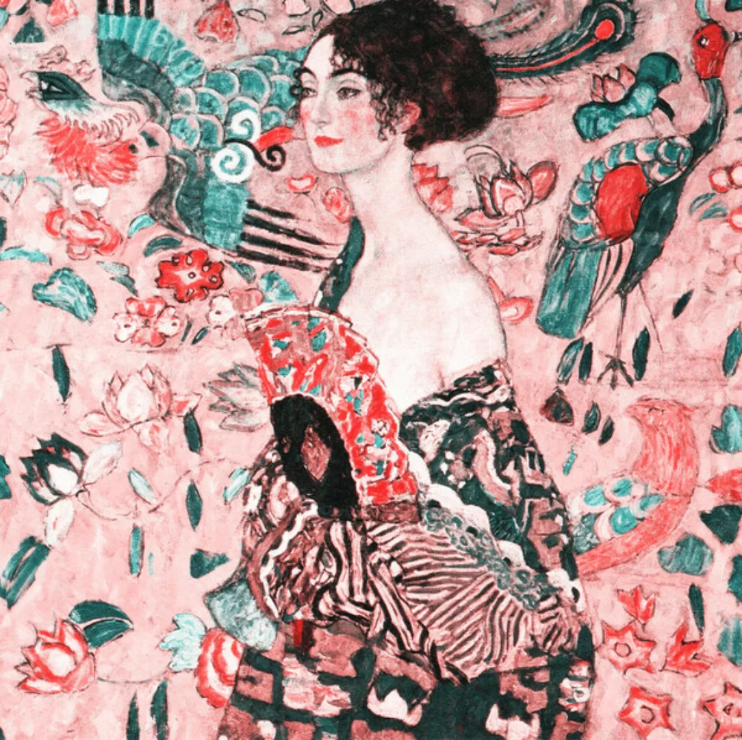 Poster / Leinwandbild - Gustav Klimt: Frau Mit Fächer (Pink) günstig online kaufen
