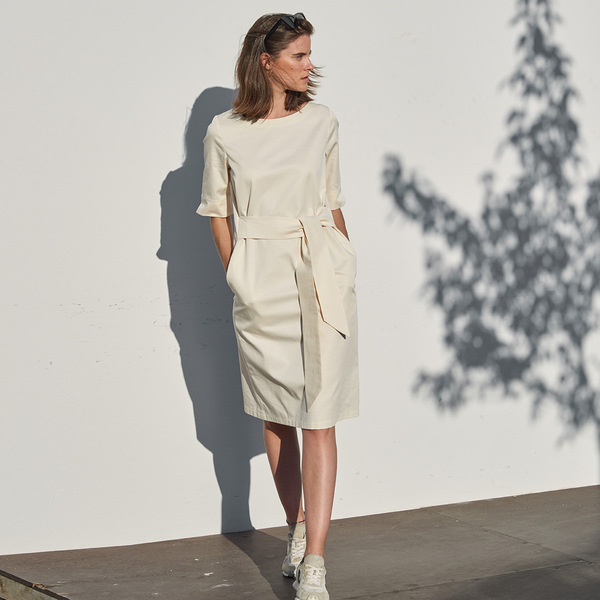 Kleid Aus Gabardine Mit Gürtel günstig online kaufen