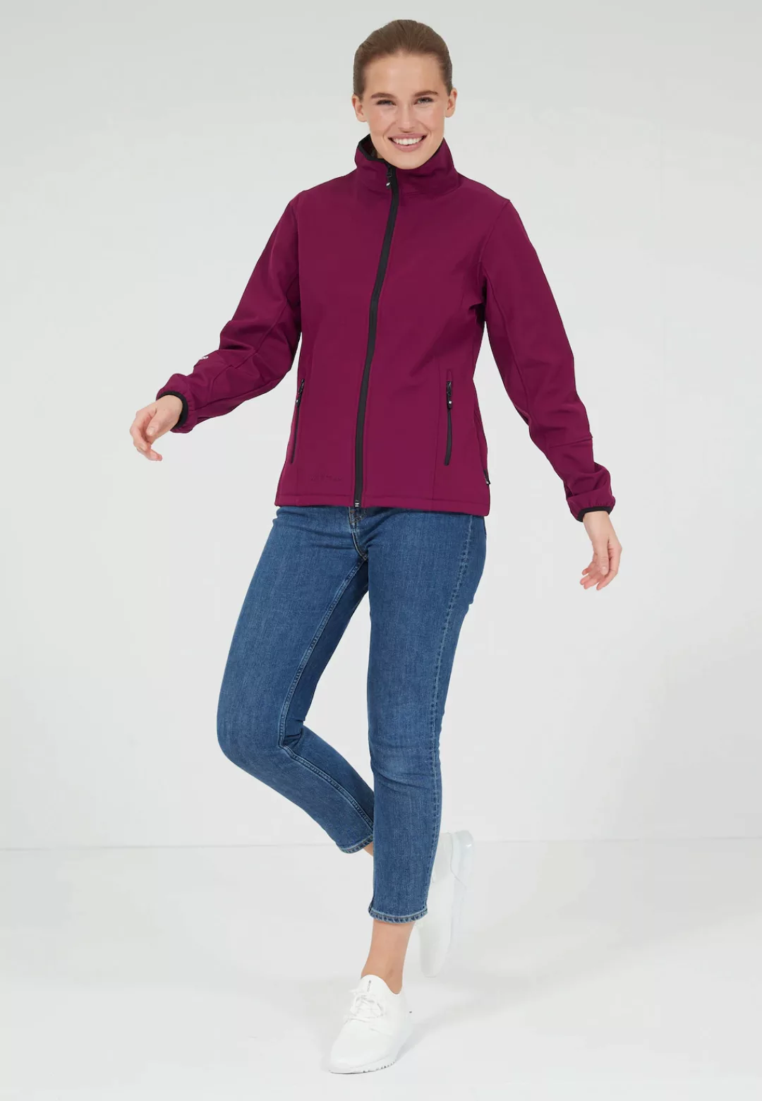 WHISTLER Softshelljacke "Covina", mit wasser- und winddichtem Funktionsmate günstig online kaufen