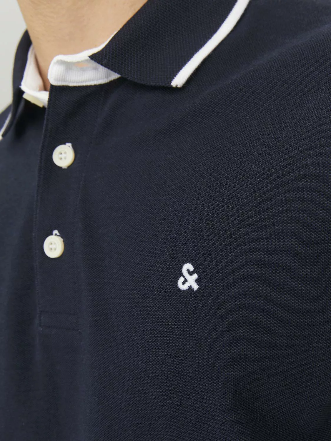 Jack & Jones Poloshirt JJEPAULOS POLO SS NOOS mit Logo Stickerei günstig online kaufen