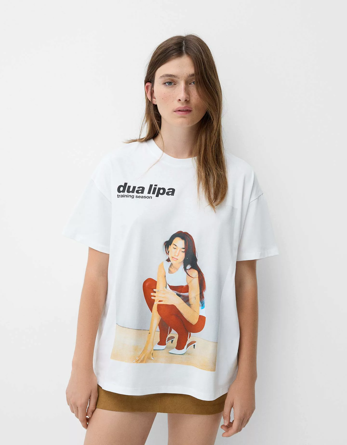 Bershka Oversize-T-Shirt Dua Lipa Mit Kurzen Ärmeln Damen Xs Weiss günstig online kaufen