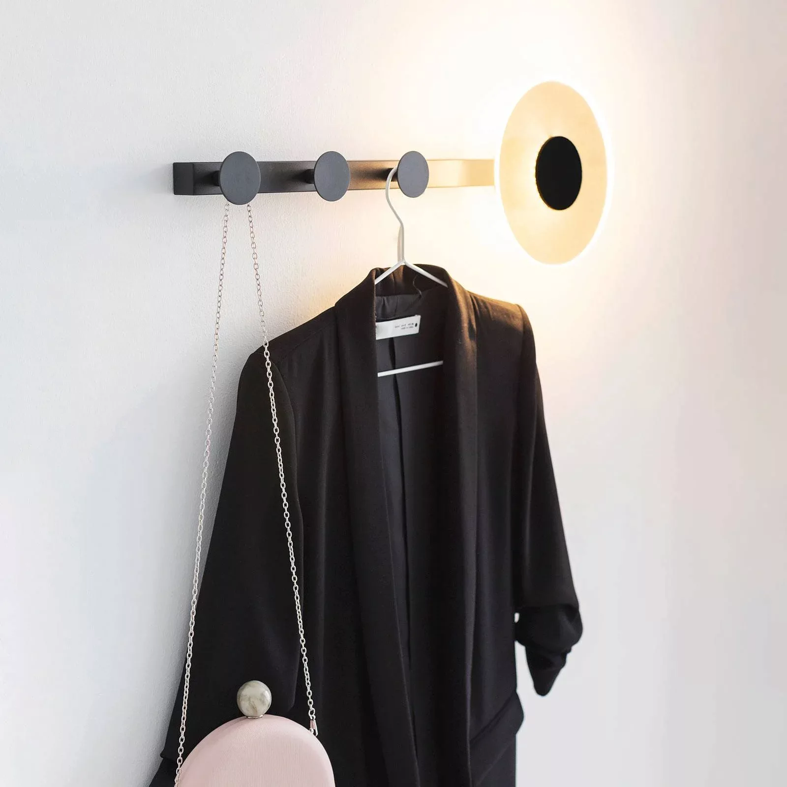 LED-Wandleuchte Venus, mit Kleiderhaken, schwarz günstig online kaufen