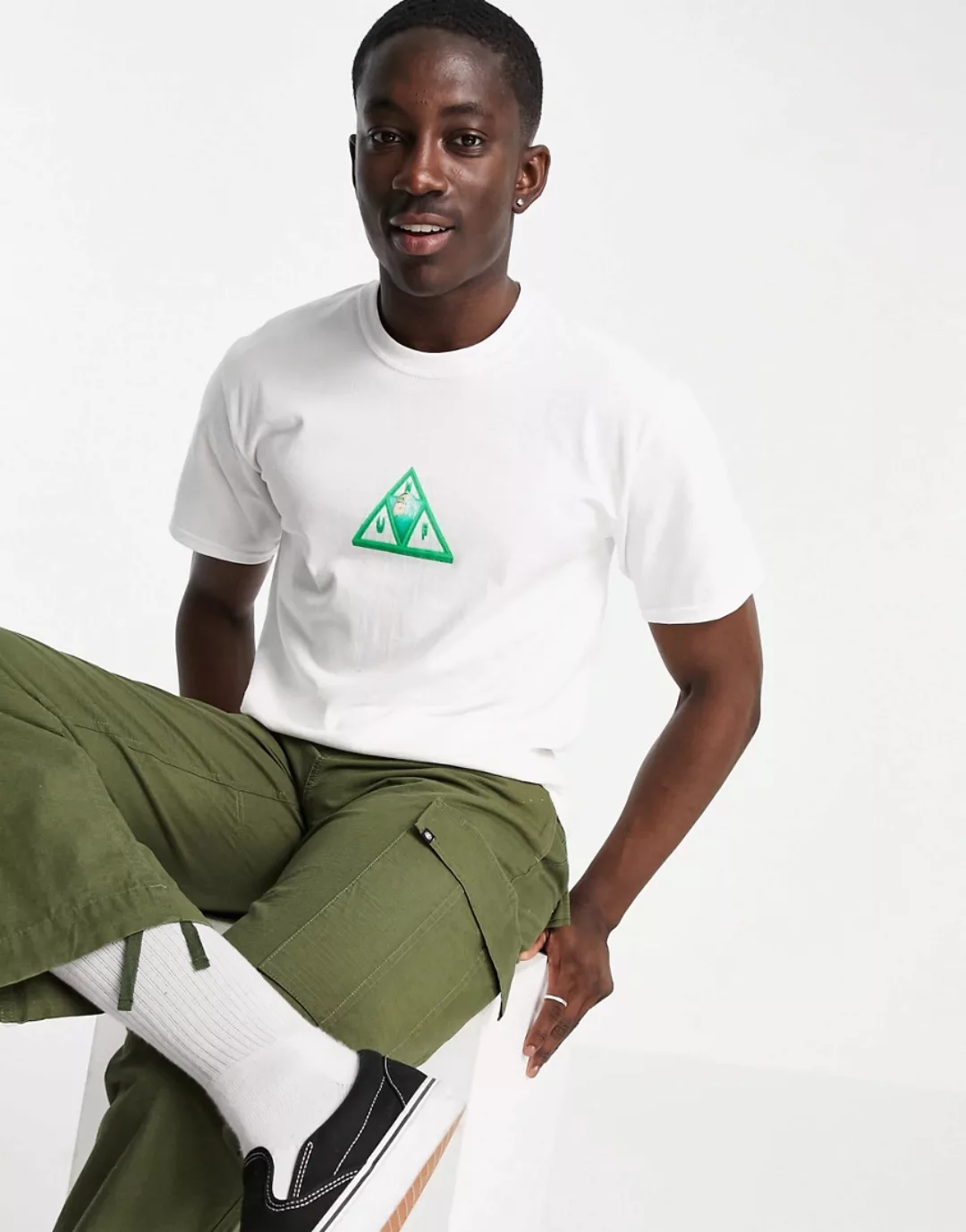 HUF – Digital Dream – T-Shirt in Weiß günstig online kaufen