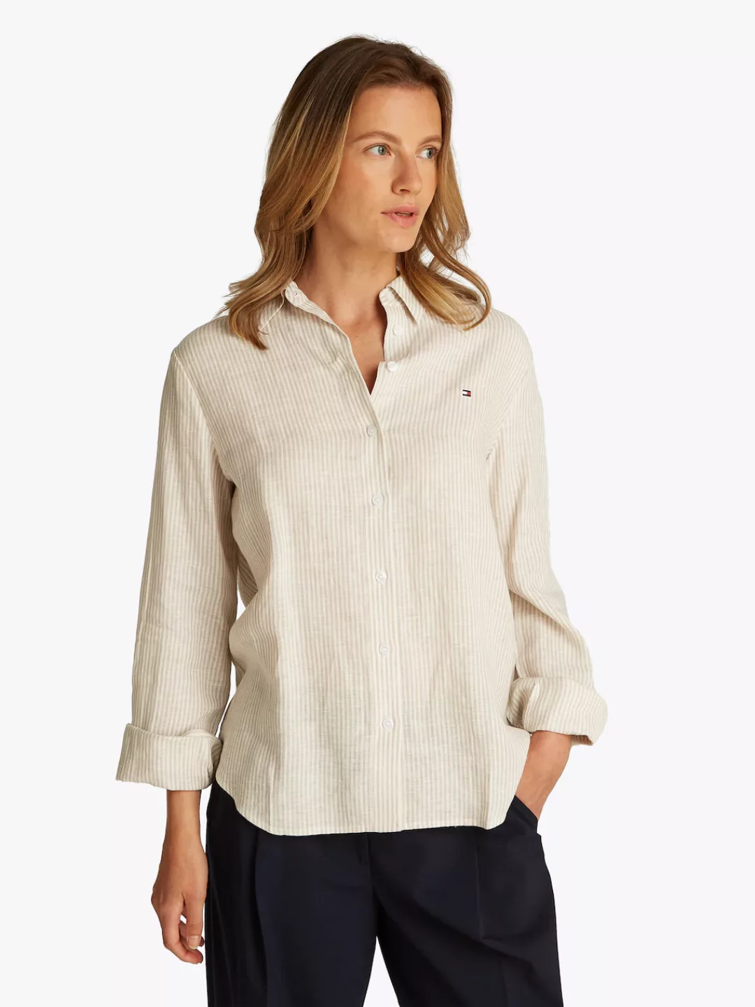 Tommy Hilfiger Hemdbluse "ESS LINEN RELAXED SHIRT", mit Logostickerei,kühle günstig online kaufen