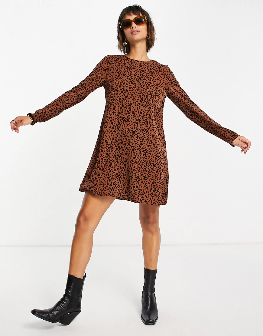 Glamorous – Ausgestelltes Kleid in A-Linie und Braun mit Animalprint günstig online kaufen