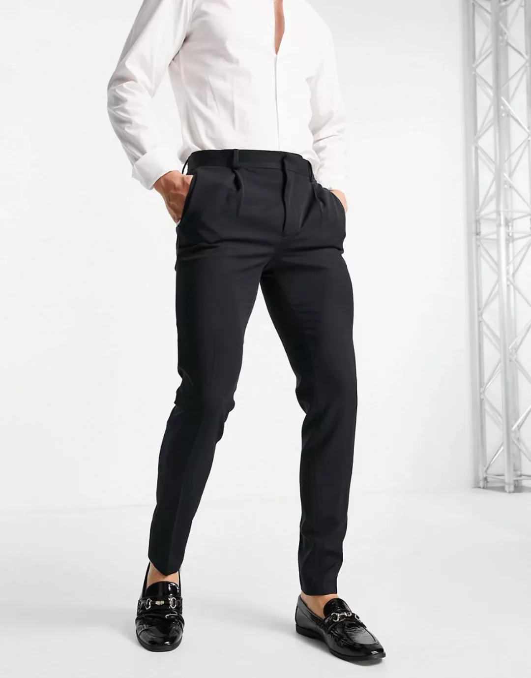 ASOS DESIGN – Superenge, elegante Hose in Schwarz günstig online kaufen