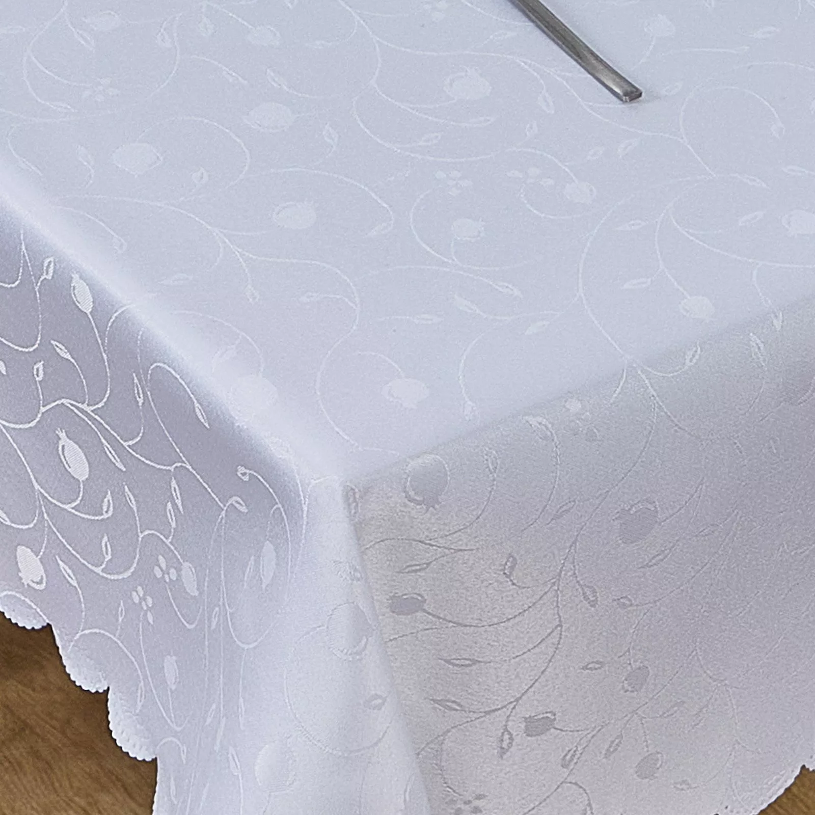 Simurq Tischdecke Abwaschbar - Lotuseffekt, Wasserabweisend günstig online kaufen