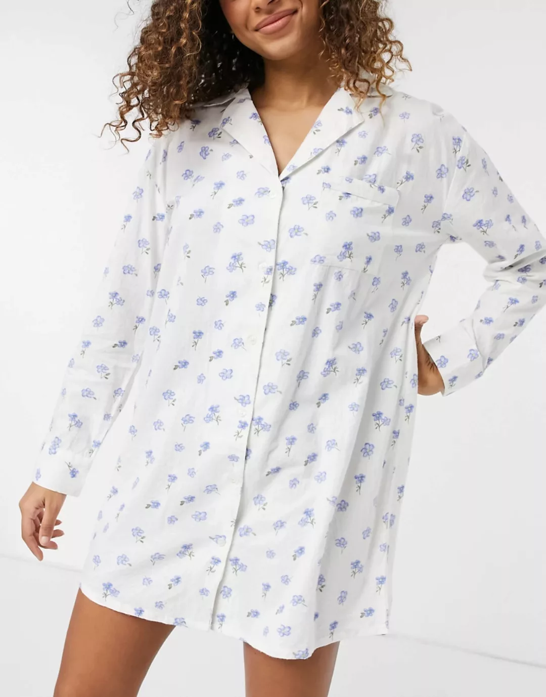 Daisy Street – Oversize-Nachthemd mit Vintage-Blumenmuster-Weiß günstig online kaufen