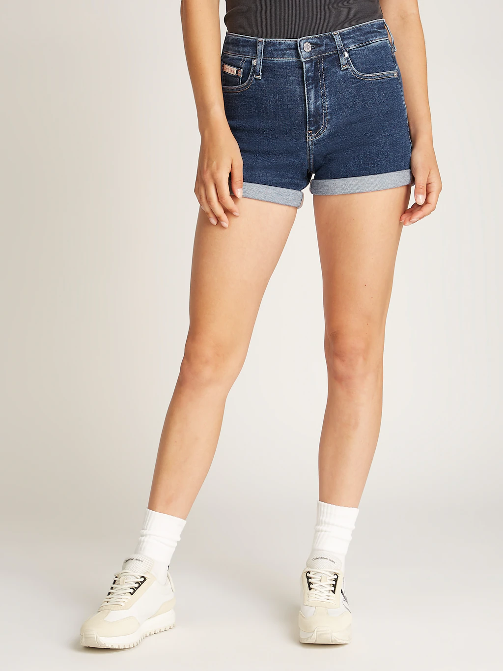 Calvin Klein Jeans Shorts "MID RISE SHORT", mit Umschlagsaum günstig online kaufen